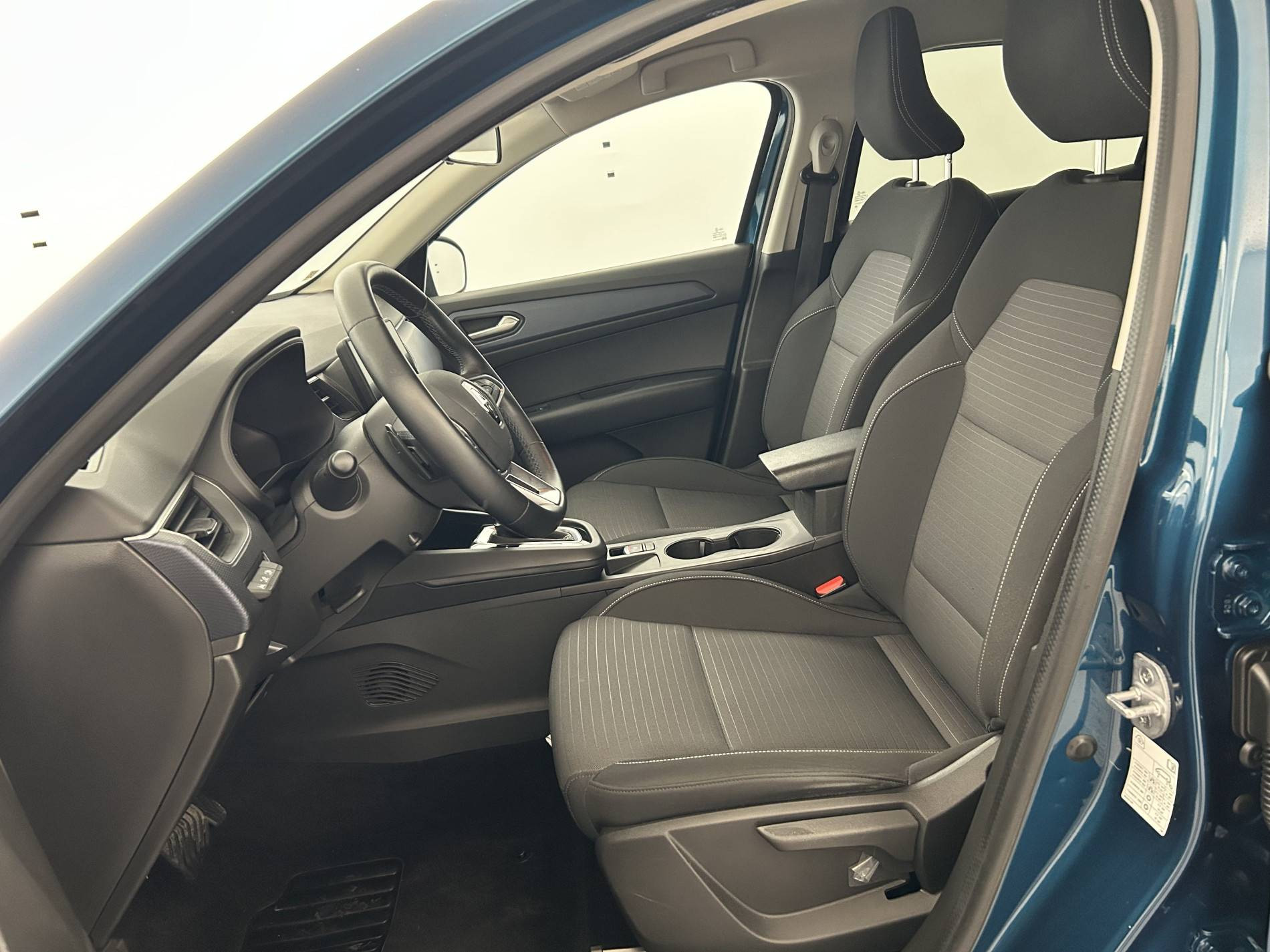 Vente en ligne Renault Arkana  mild hybrid 140 EDC FAP - 22 au prix de 18 790 €