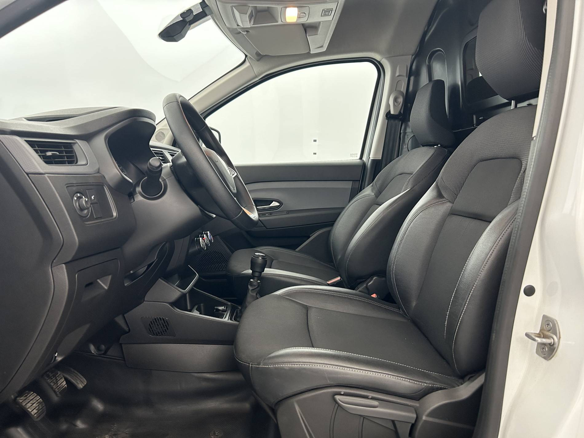 Vente en ligne Renault Express Van  BLUE DCI 75 - 22 au prix de 11 990 €