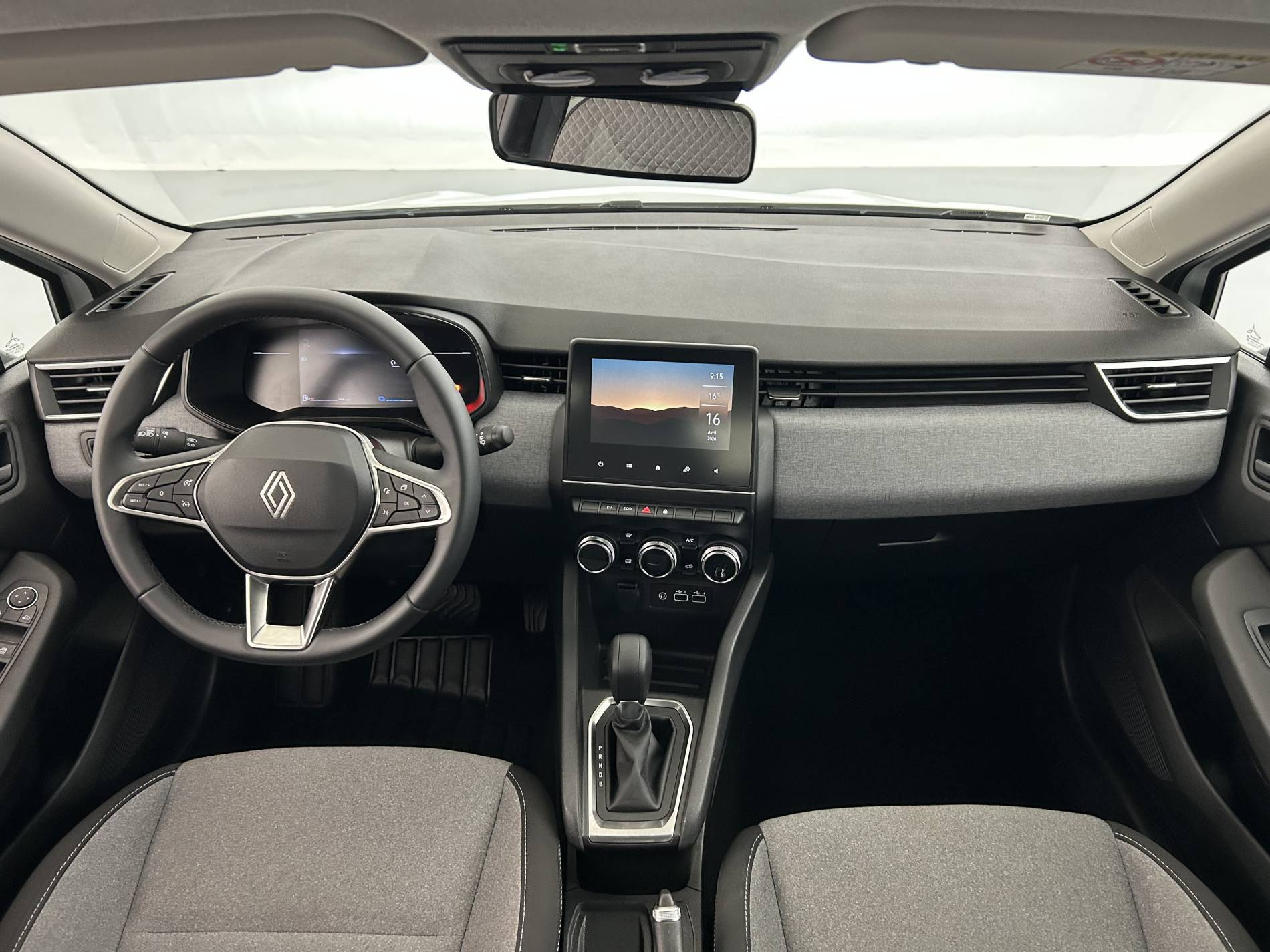 Vente en ligne Renault Clio 5 Clio E-Tech full hybrid 145 ch GSR2 au prix de 19 990 €