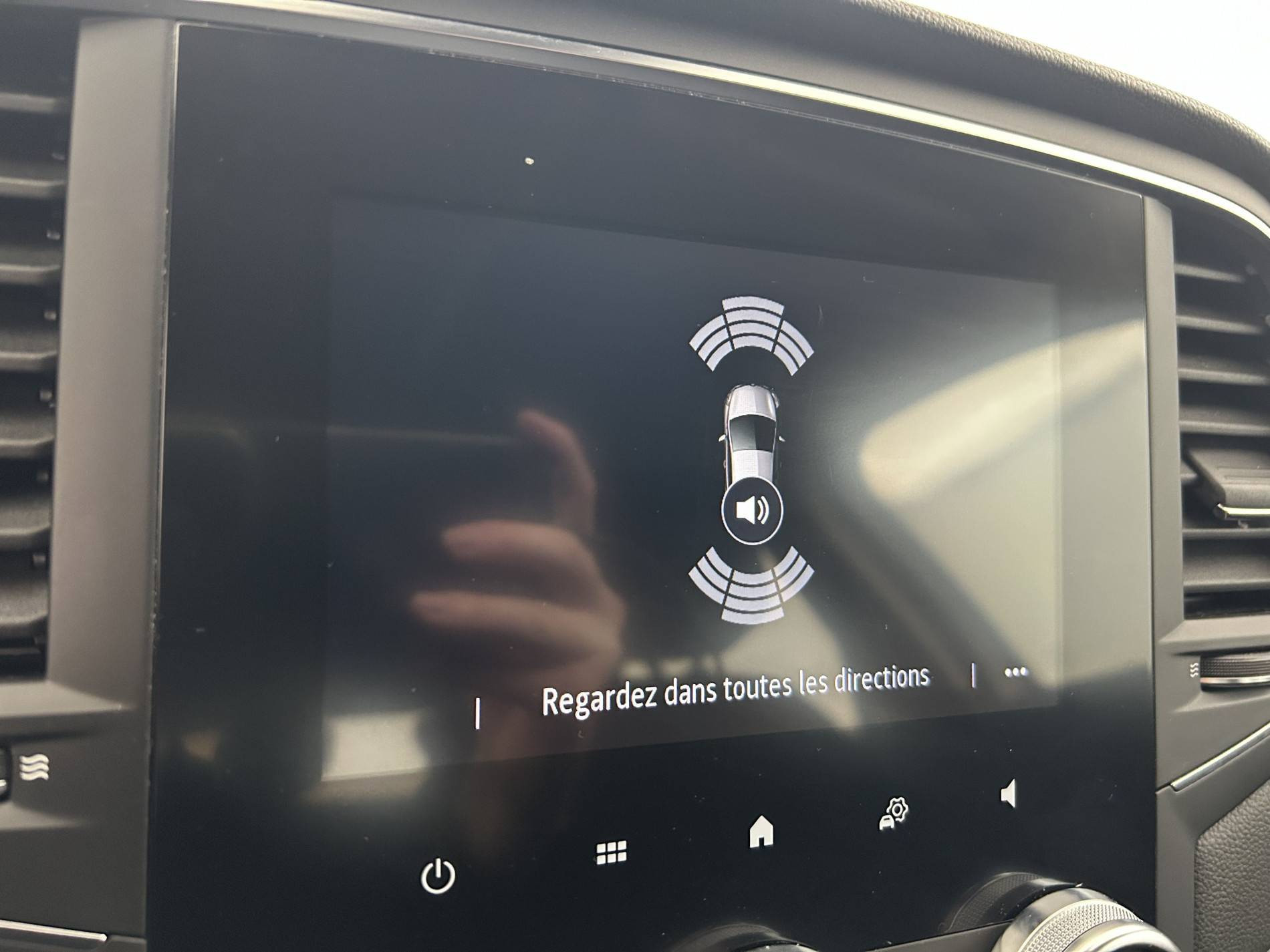 Vente en ligne Renault Megane 4 Mégane IV Berline Blue dCi 115 - 21B au prix de 13 890 €