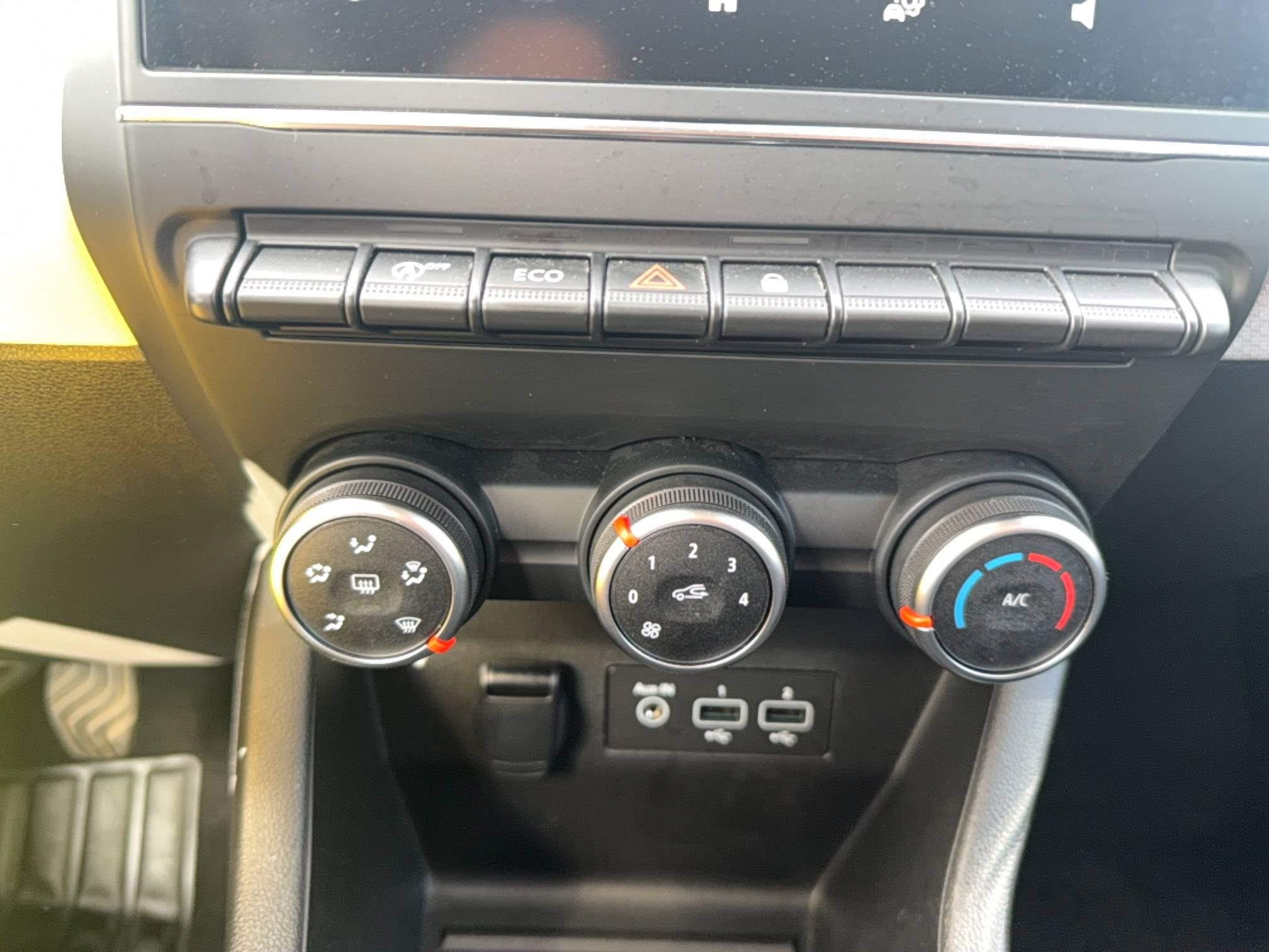 Vente en ligne Renault Clio 5 Clio Blue dCi 100 - 21N au prix de 13 990 €