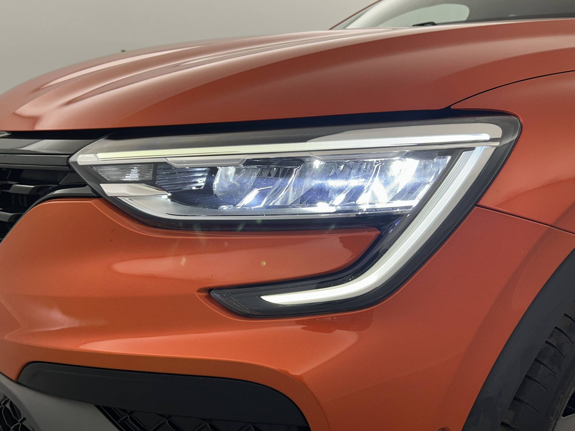 Vente en ligne Renault Arkana  E-Tech hybride 145 - 22 au prix de 23 590 €
