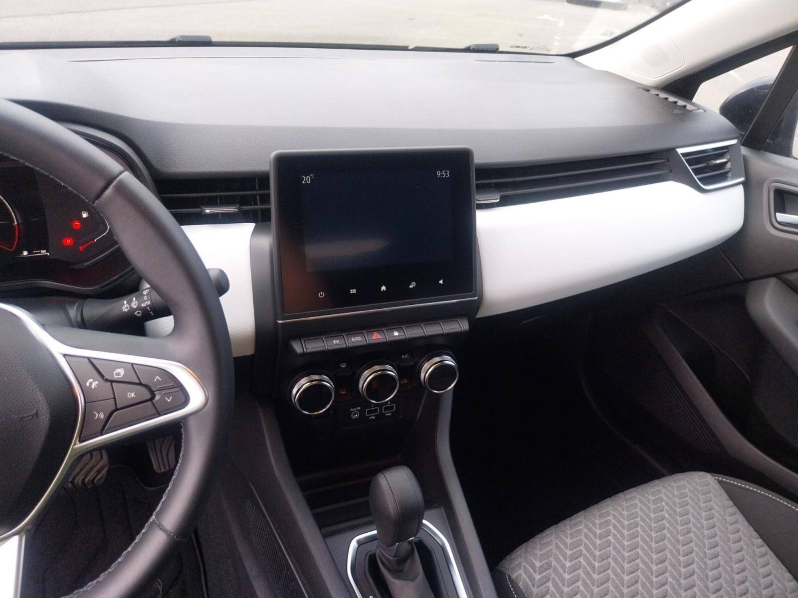 Vente en ligne Renault Clio 5 Clio E-Tech full hybrid 145 au prix de 16 990 €