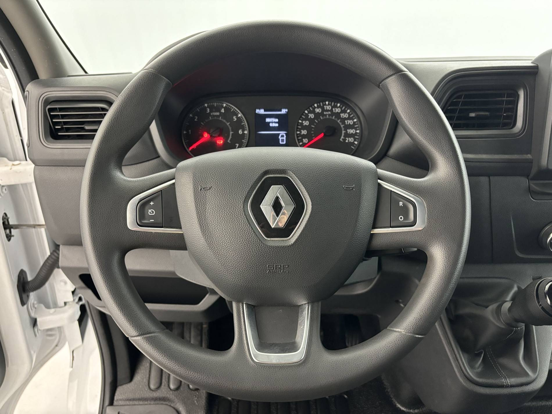 Vente en ligne Renault Master Fourgon MASTER FGN TRAC F3500 L2H2 BLUE DCI 135 au prix de 24 990 €