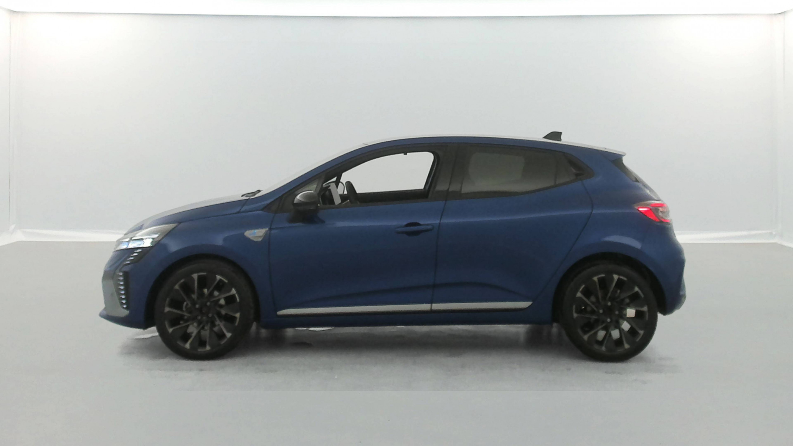 Vente en ligne Renault Clio 5 Clio TCe 90 ch GSR2 au prix de 18 490 €