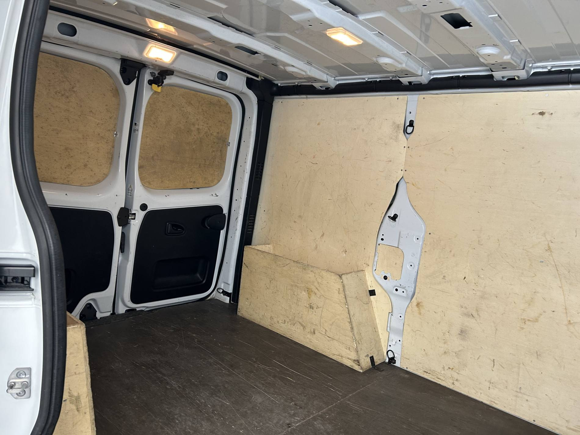 Vente en ligne Renault Trafic 3 Fourgon TRAFIC FG BLUE DCI 130 L1H1 3T GSR2 au prix de 25 390 €