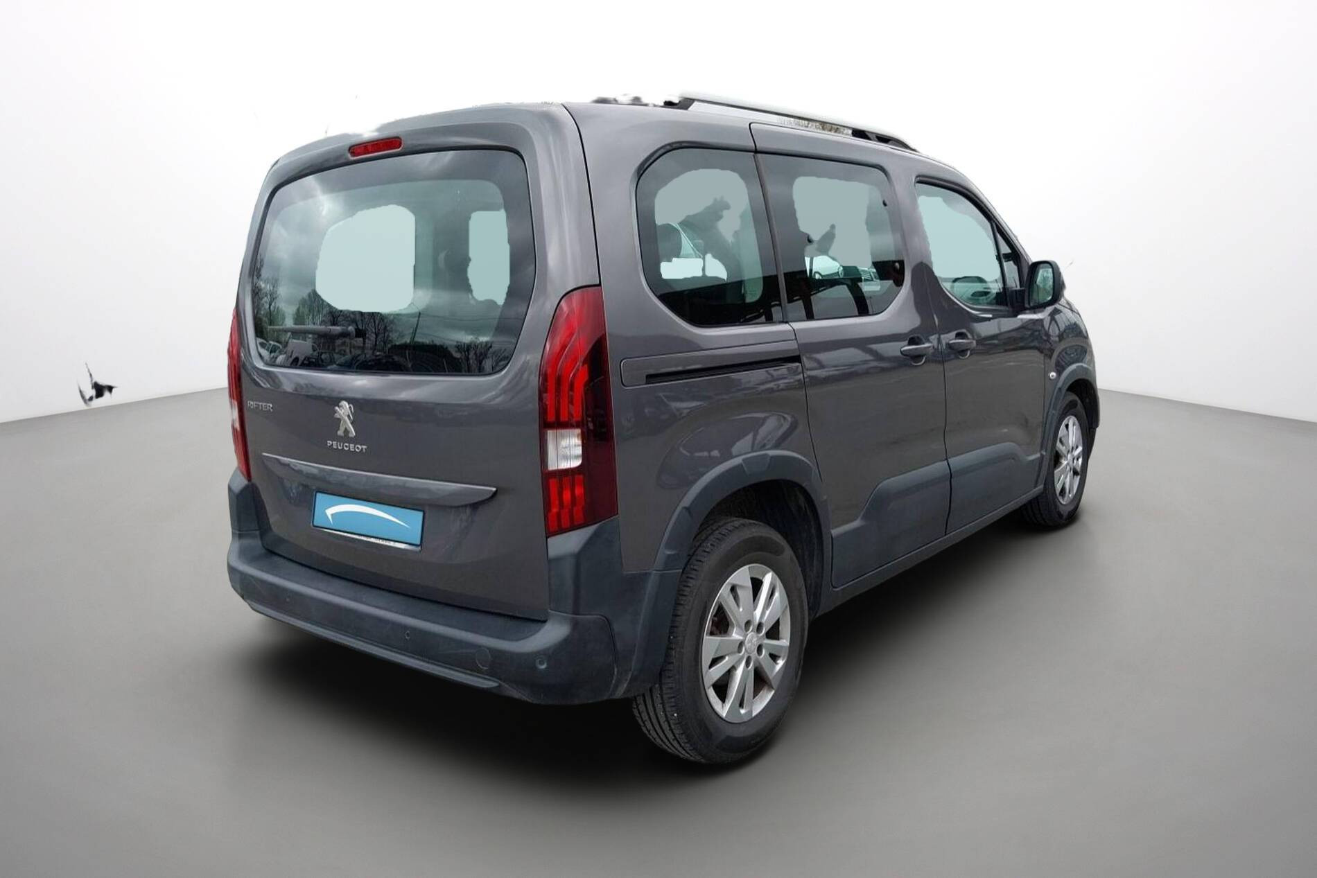 Vente en ligne Peugeot Rifter  Standard BlueHDi 100 BVM5 au prix de 17 890 €