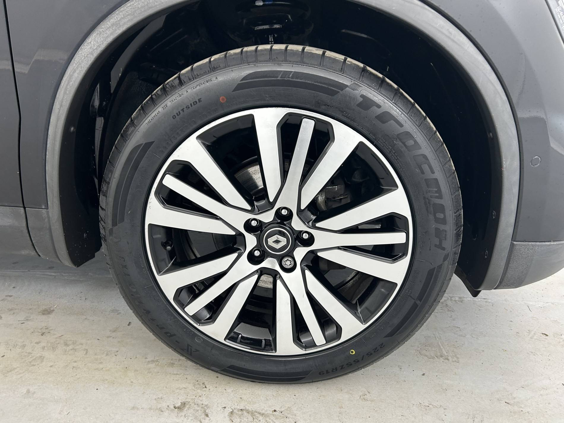 Vente en ligne Renault Koleos  Tce 160 EDC au prix de 22 990 €