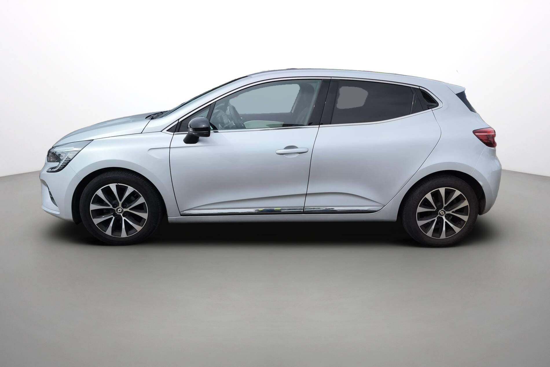Vente en ligne Renault Clio 5 Clio TCe 90 au prix de 16 290 €