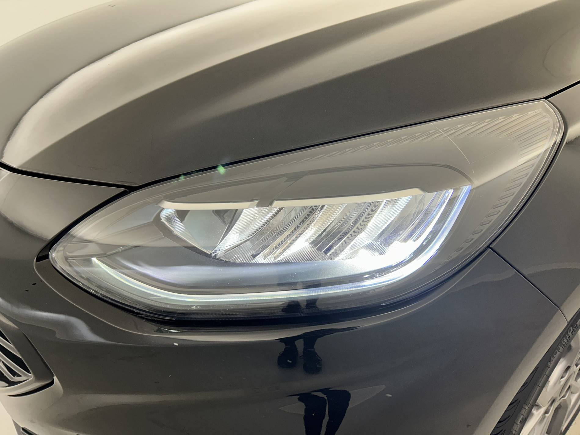 Vente en ligne Ford Fiesta  1.0 Flexifuel 95 ch S&S BVM6 au prix de 16 991 €