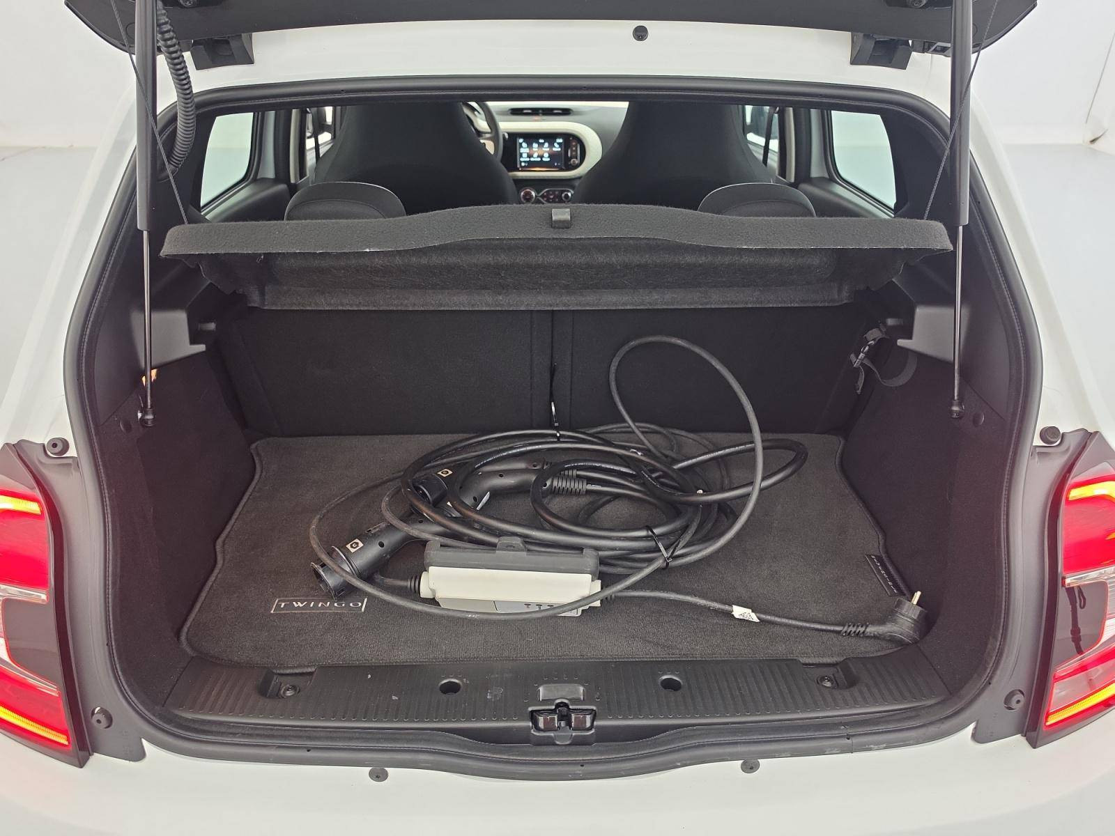 Vente en ligne Renault Twingo Electrique Twingo III E-Tech au prix de 12 490 €