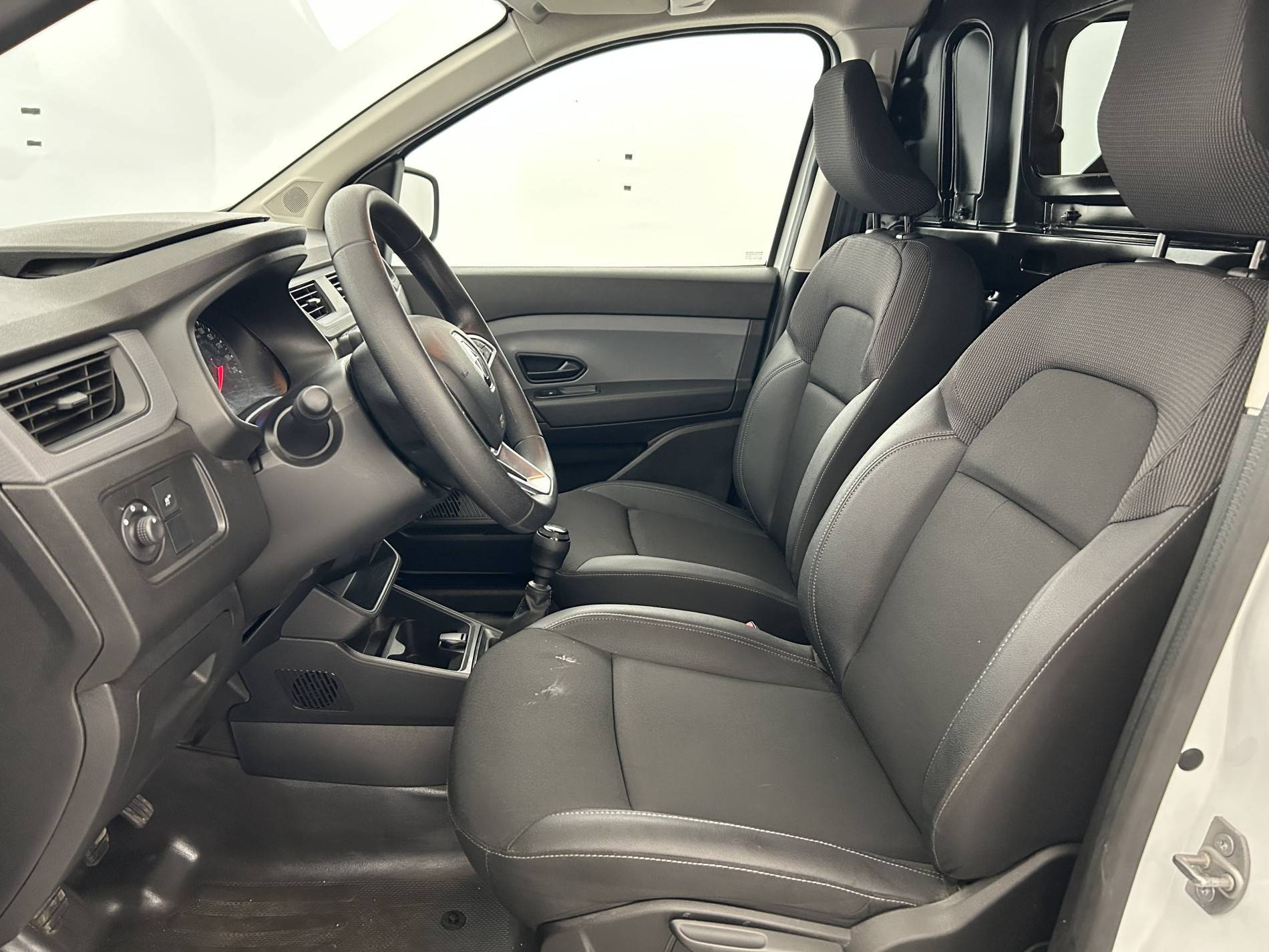 Vente en ligne Renault Express Van  BLUE DCI 95 - 22 au prix de 15 490 €