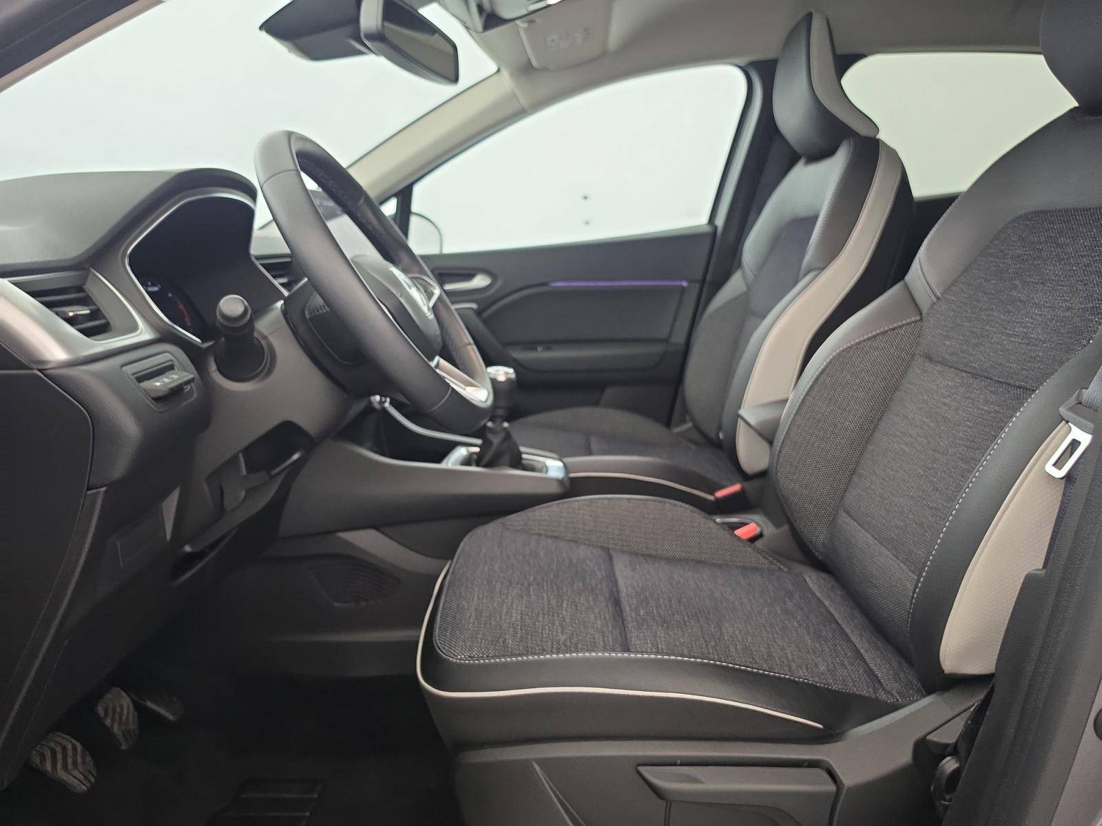 Vente en ligne Renault Captur  mild hybrid 140 au prix de 19 890 €