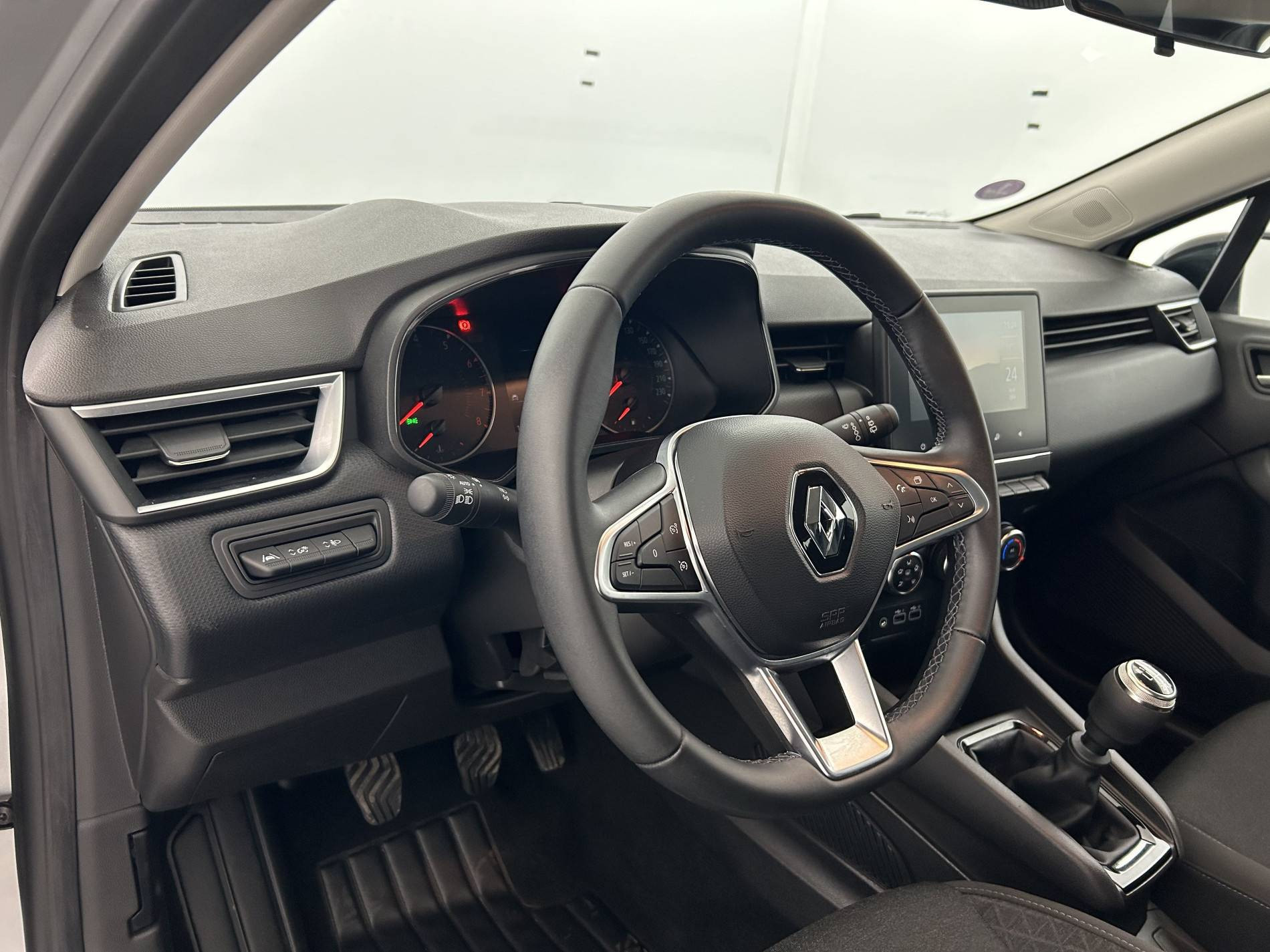 Vente en ligne Renault Clio 5 Clio TCe 90 au prix de 13 990 €