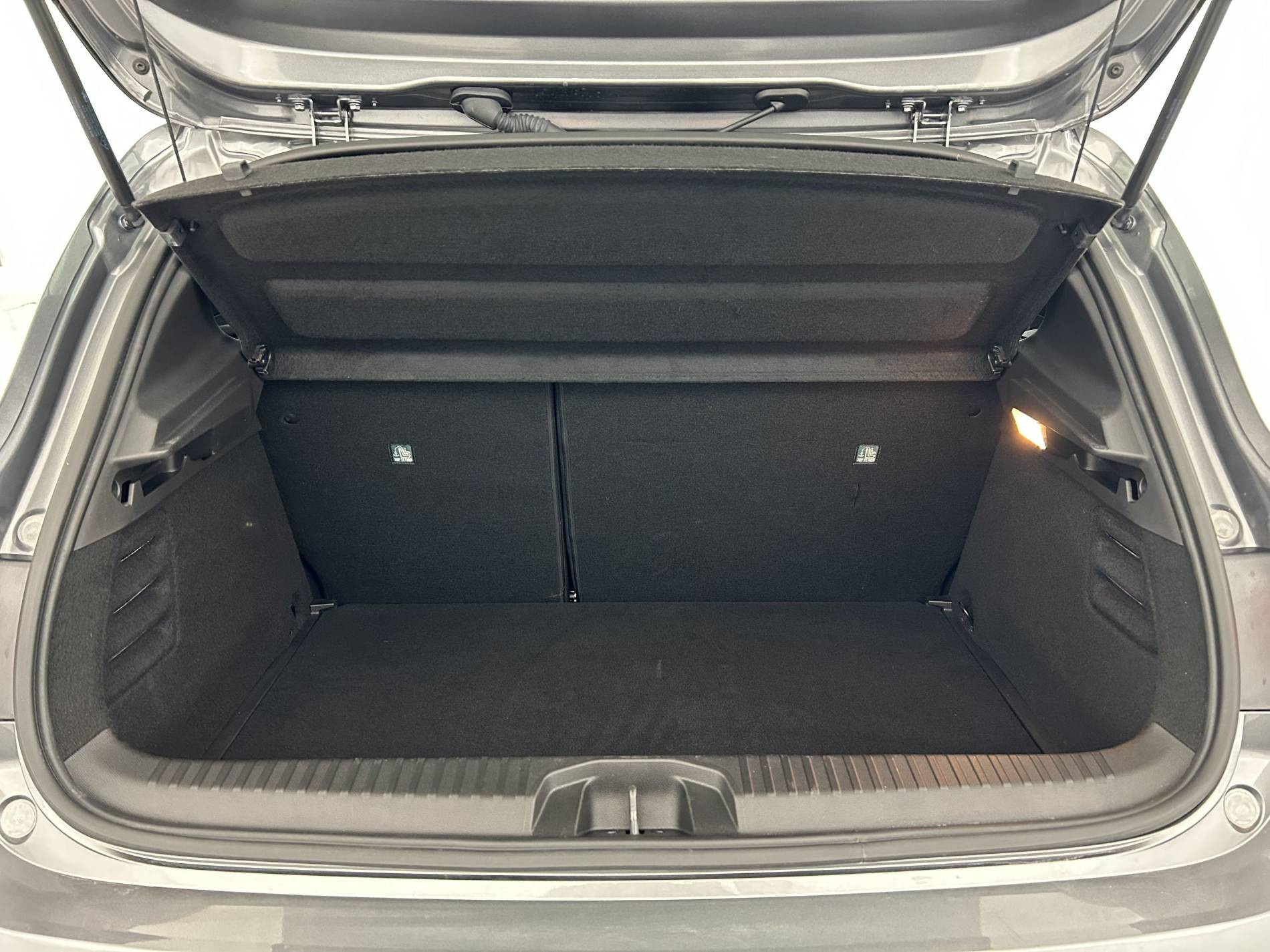 Vente en ligne Renault Clio 5 Clio TCe 90 au prix de 14 490 €