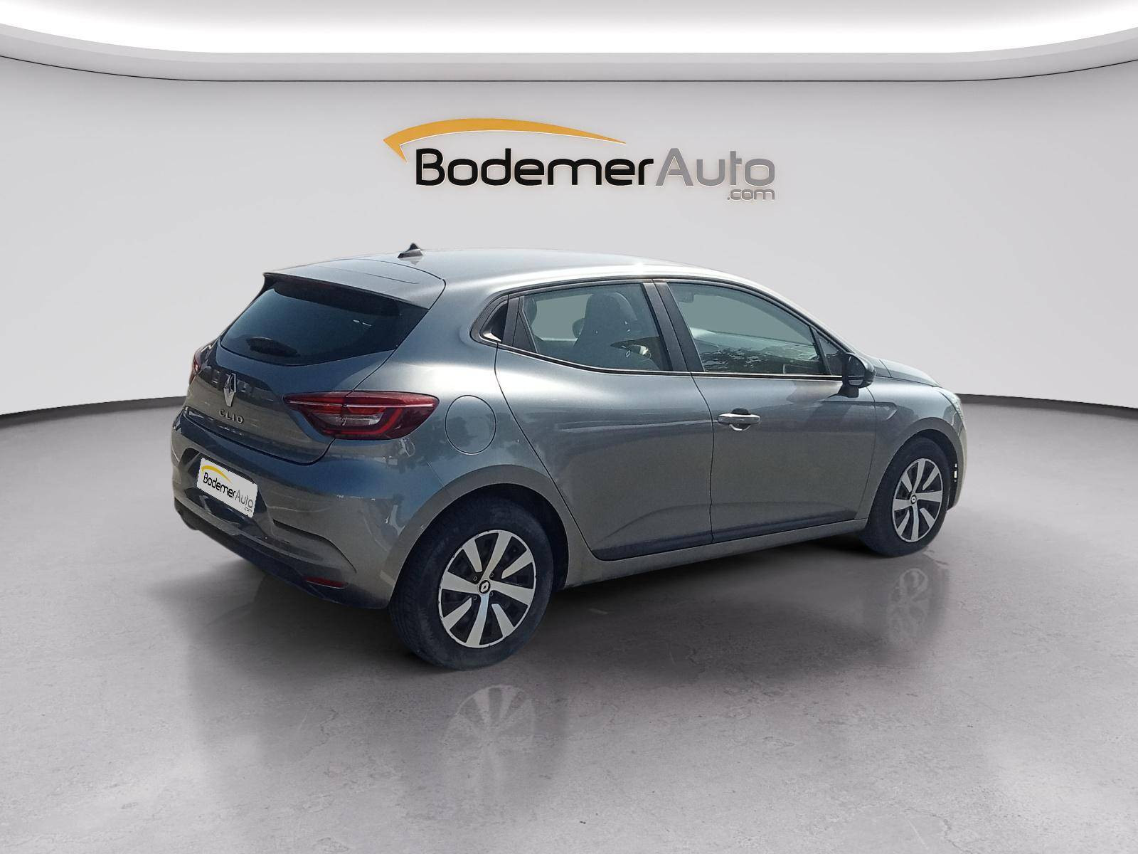 Vente en ligne Renault Clio 5 Clio TCe 90 au prix de 13 490 €
