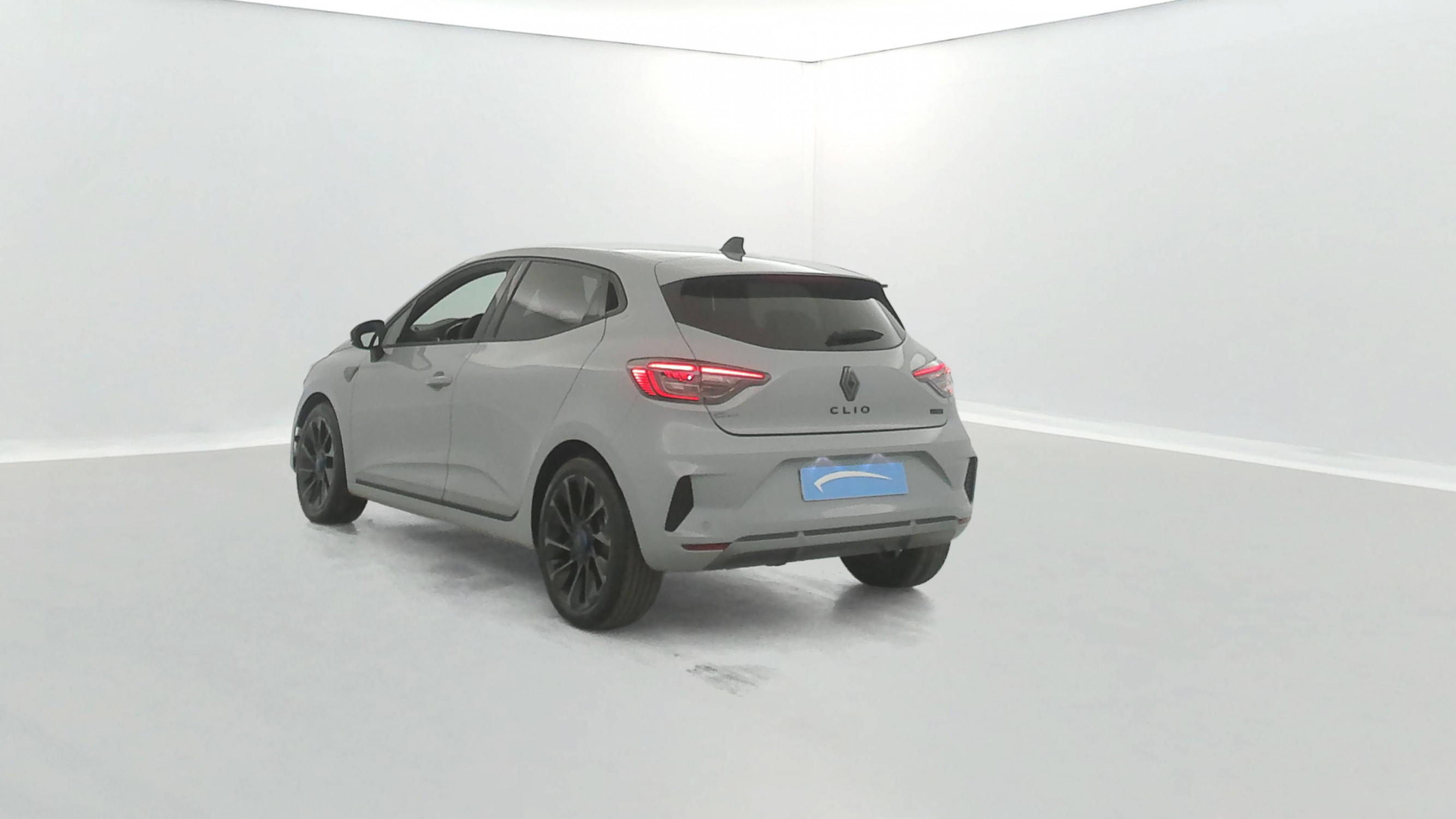 Vente en ligne Renault Clio 5 Clio E-Tech full hybrid 145 ch GSR2 au prix de 23 890 €