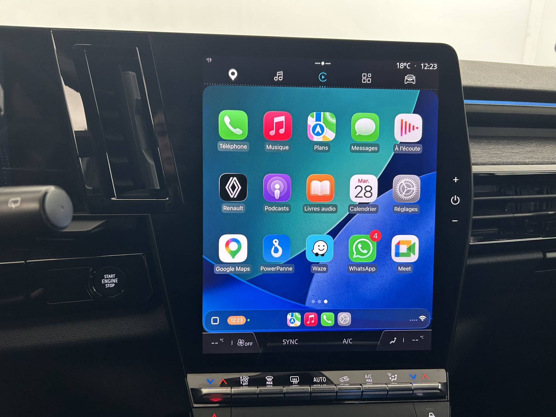 Vente en ligne Renault Austral  E-Tech hybrid 200 au prix de 27 990 €