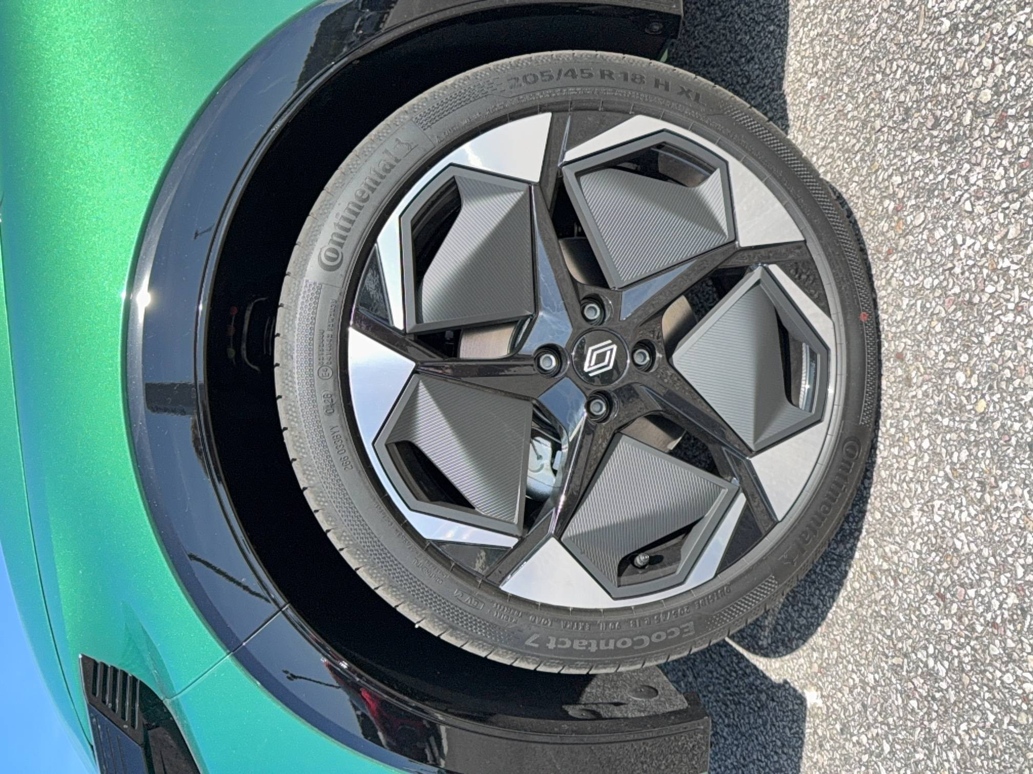 Vente en ligne Renault Clio 6 Clio E-Tech full hybrid 160 ch au prix de 25 500 €