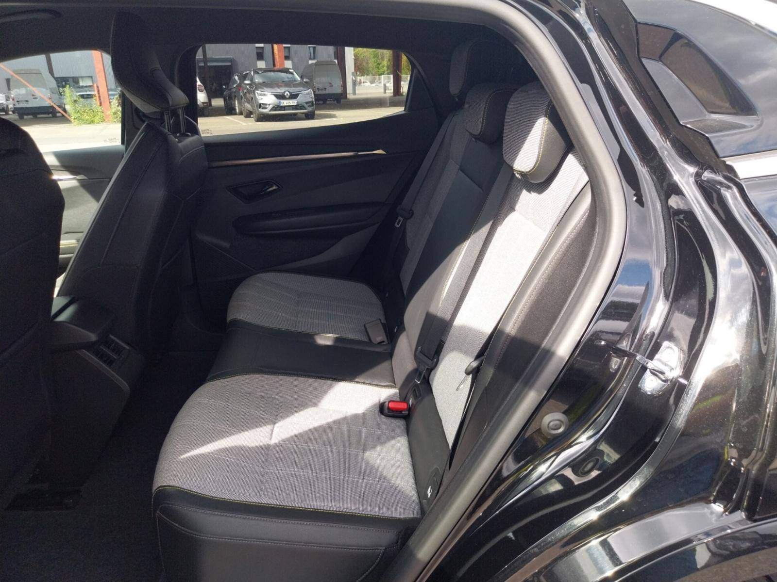 Vente en ligne Renault Megane E-Tech  EV60 220 ch super charge au prix de 24 999 €