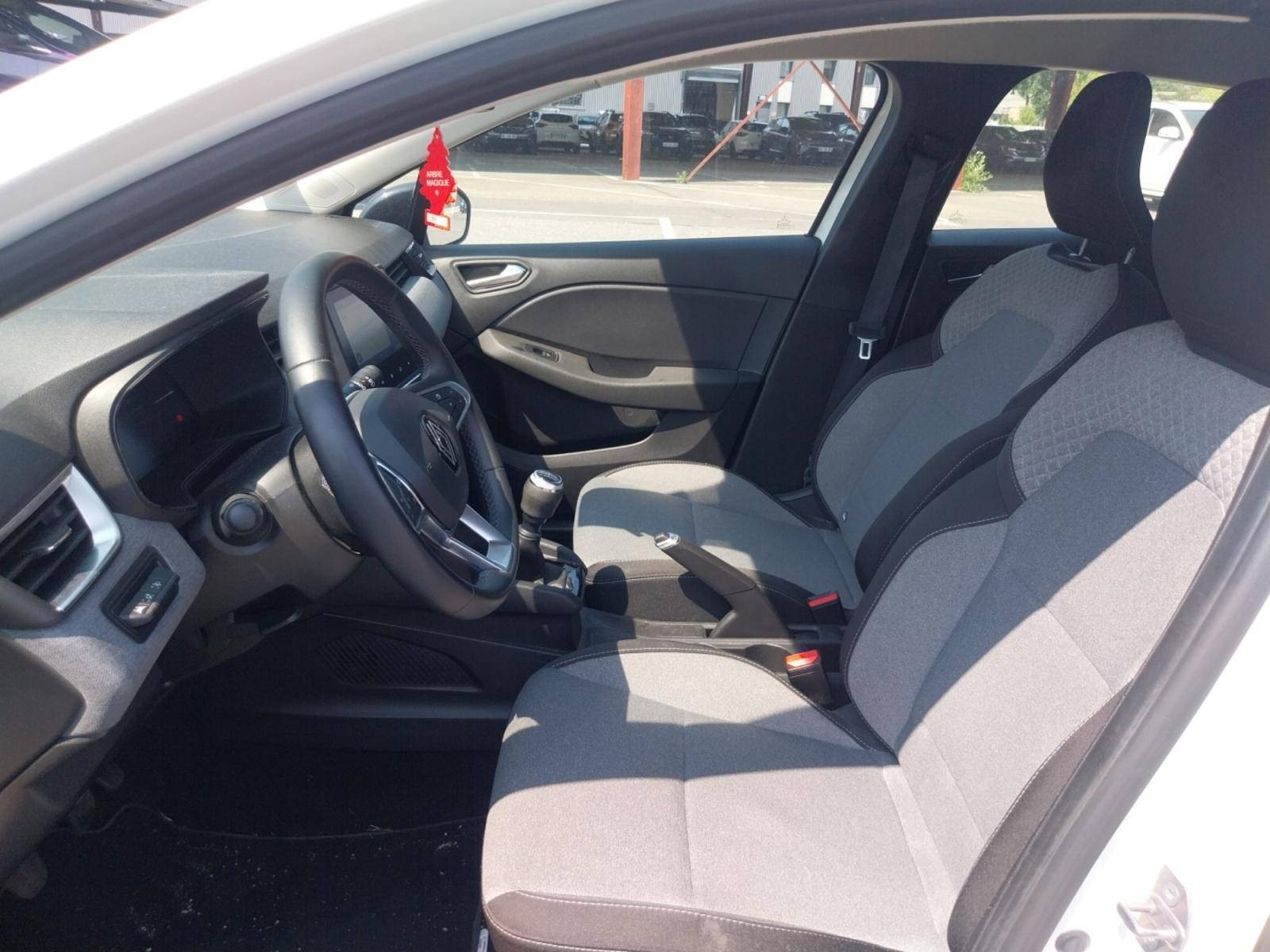 Vente en ligne Renault Clio 5 Clio SCe 65 au prix de 12 990 €