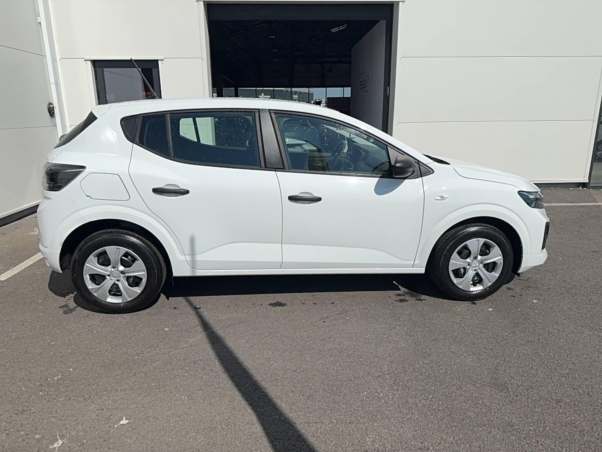 Vente en ligne Dacia Sandero  SCe 65 au prix de 12 890 €