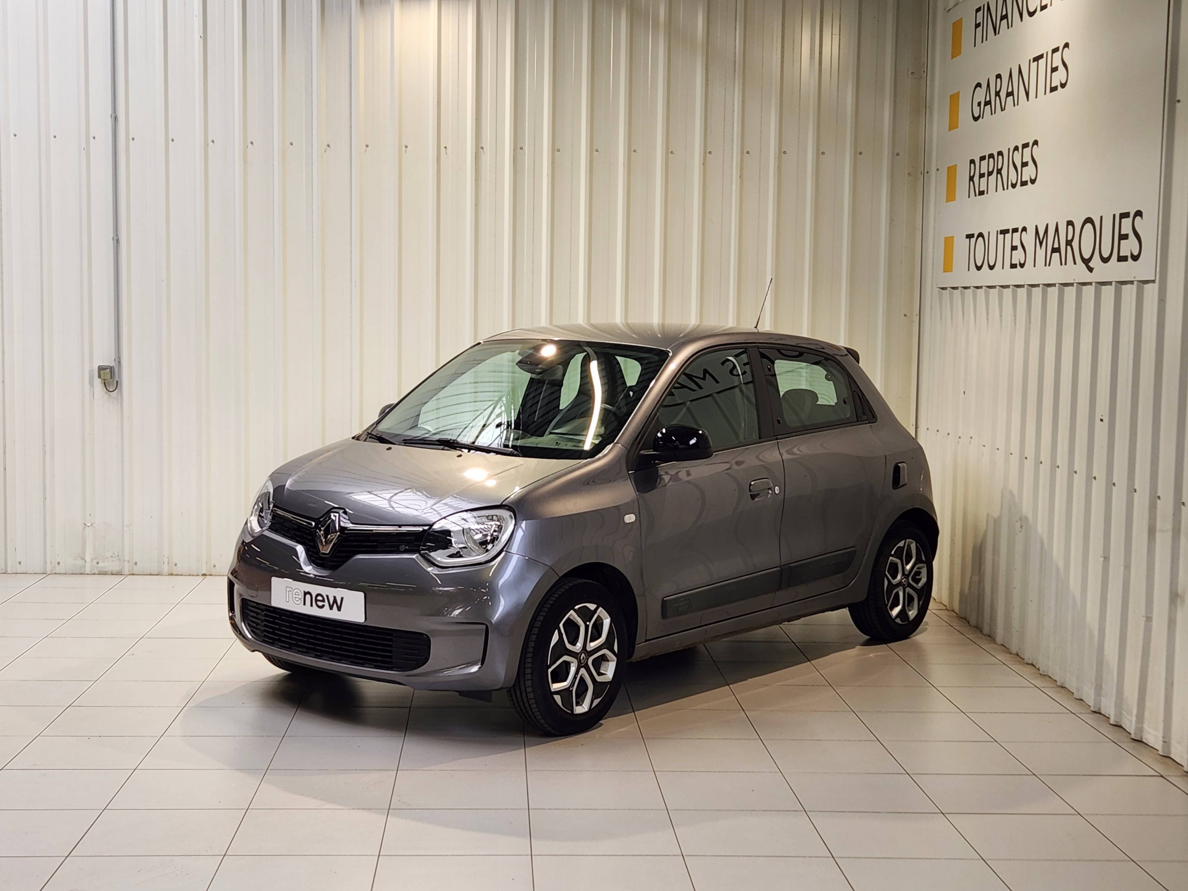 Renault Twingo 3  SCe 65 occasion de 2023 en vente à Morlaix