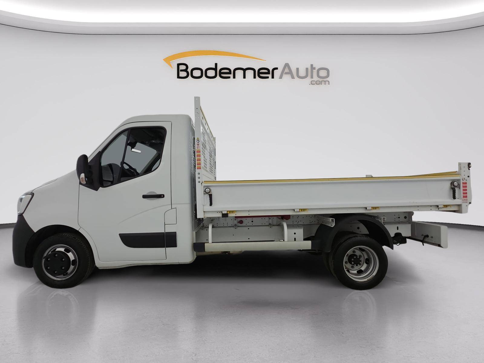 Vente en ligne Renault Master 3 Châssis Cabine MASTER CC PROP RJ3500 L2 PAFC BLUE DCI 130 EURO VI au prix de 30 890 €