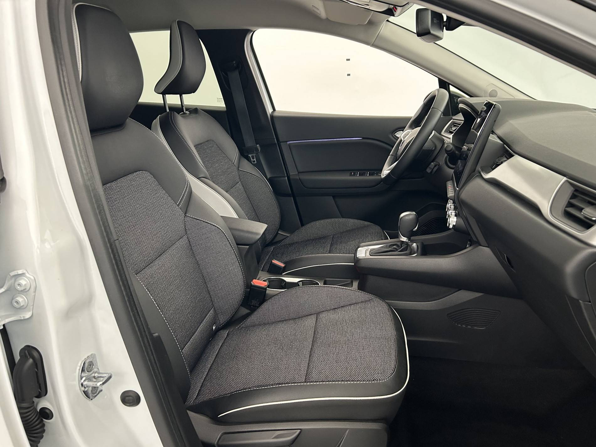 Vente en ligne Renault Captur  E-Tech full hybrid 145 au prix de 19 980 €