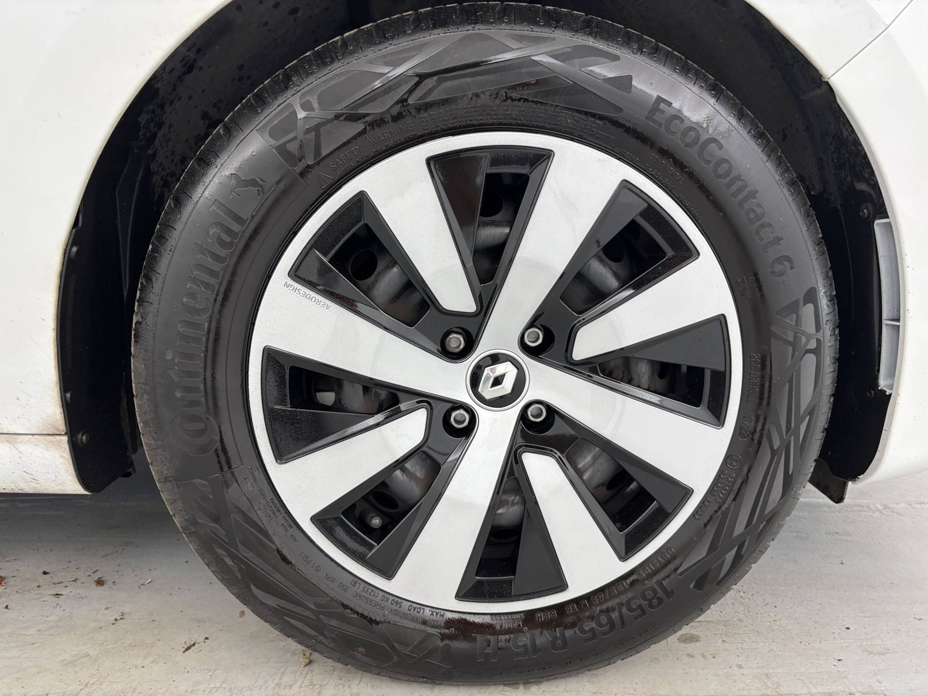 Vente en ligne Renault Clio 5 Clio TCe 90 au prix de 13 990 €