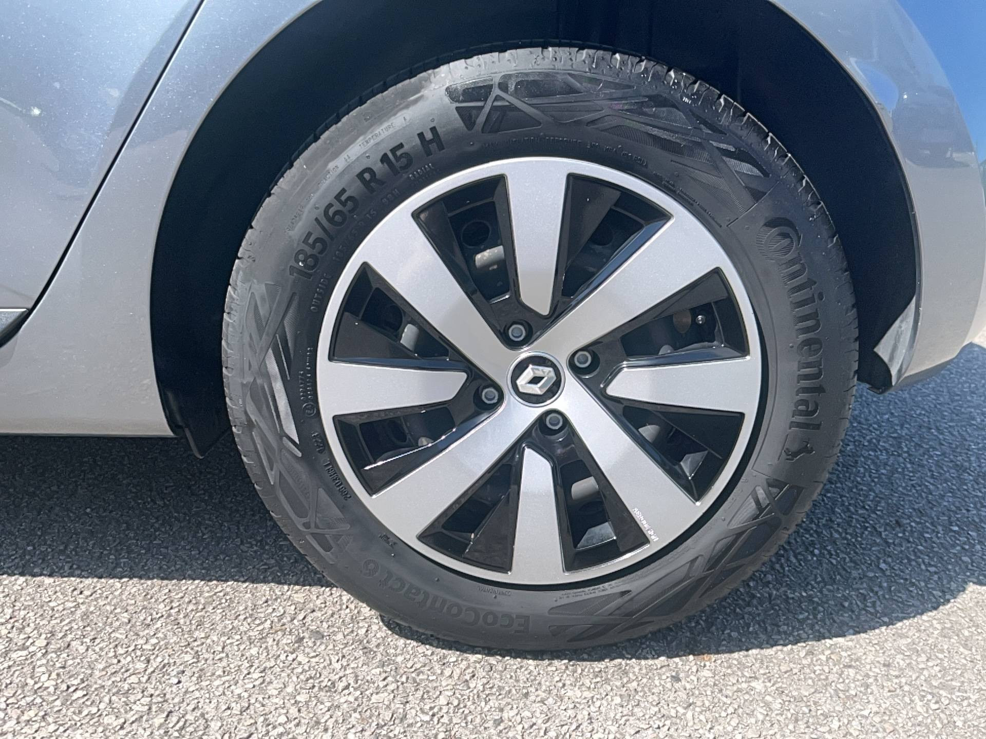 Vente en ligne Renault Clio 5 Clio TCe 90 au prix de 13 990 €