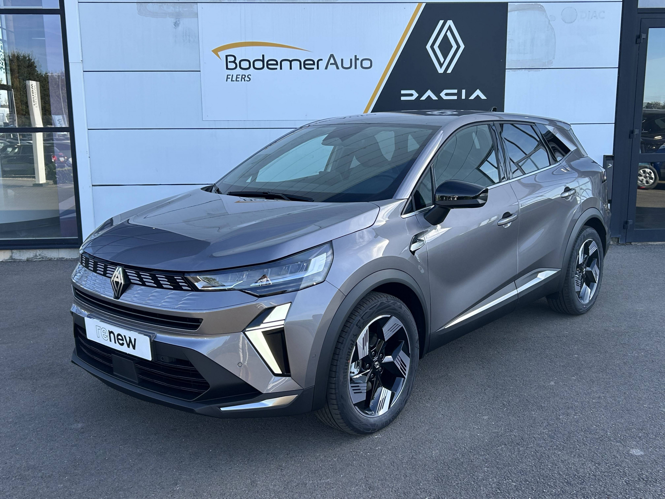 Renault Symbioz  E-Tech full hybrid 160 ch occasion de 2026 en vente à Flers