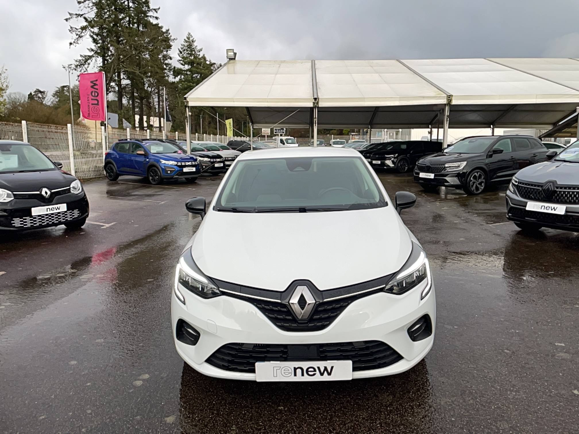 Vente en ligne Renault Clio 5 Clio TCe 90 au prix de 14 990 €