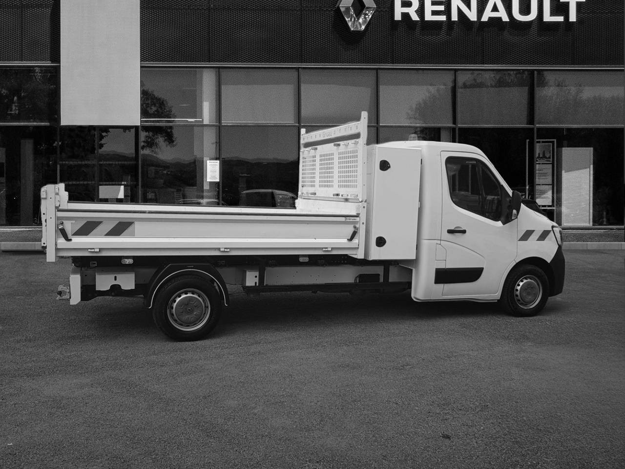 Vente en ligne Renault Master 3 Châssis Cabine MASTER CC TRAC F3500 L3 BLUE DCI 145 EURO VI au prix de 29 990 €