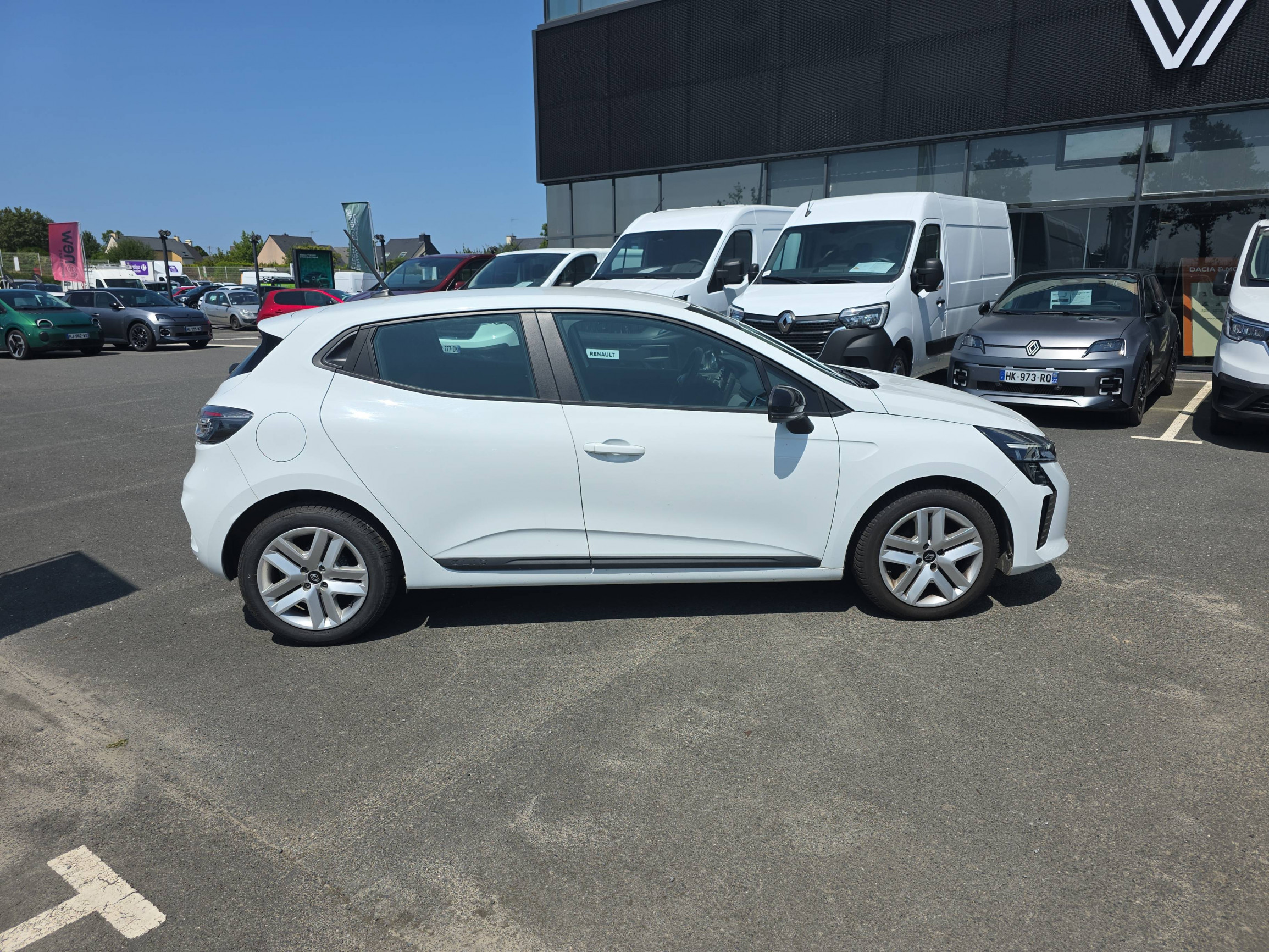 Vente en ligne Renault Clio 5 Clio TCe 90 ch GSR2 au prix de 15 990 €