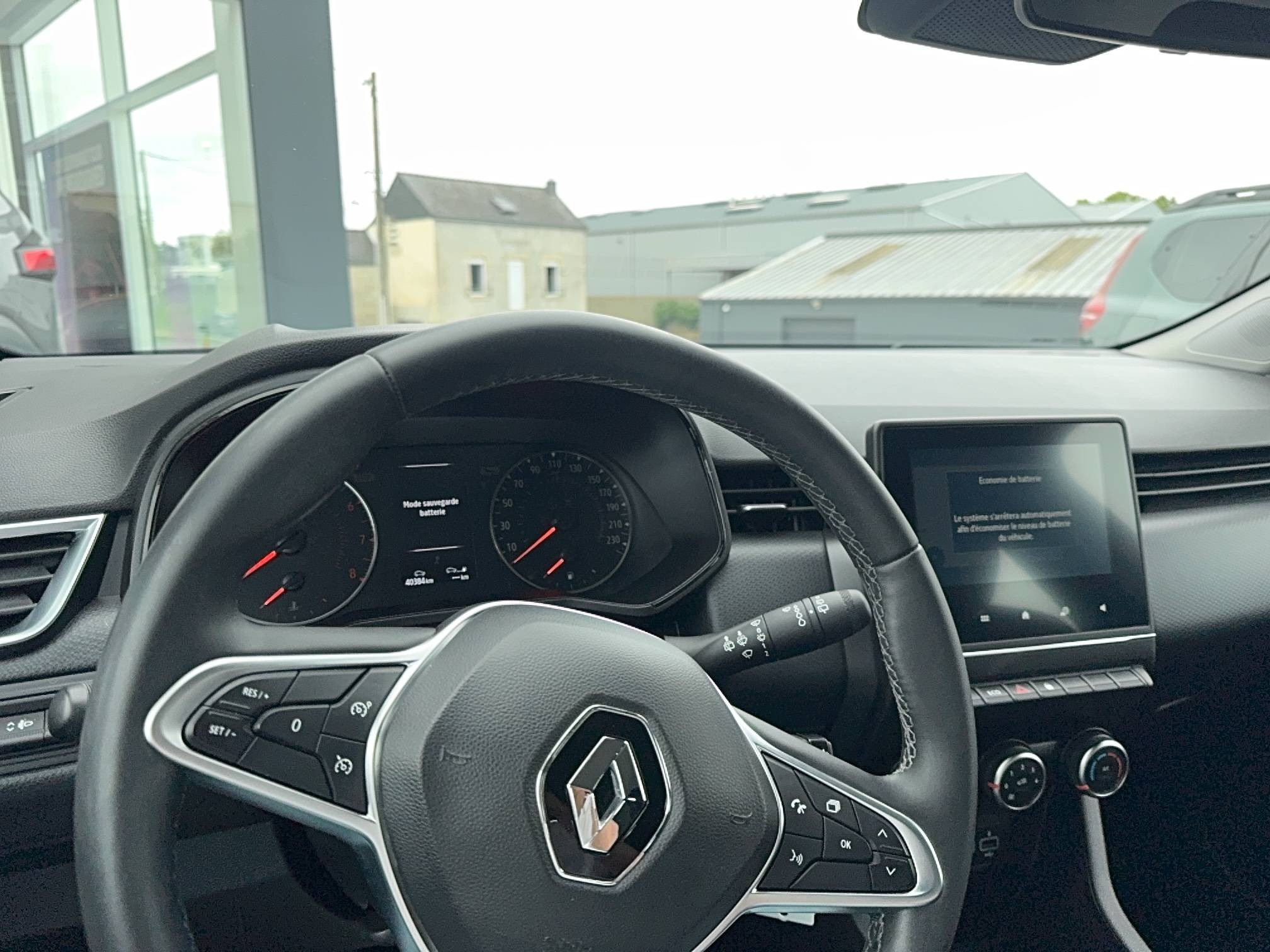 Vente en ligne Renault Clio 5 Clio TCe 90 - 21N au prix de 12 990 €