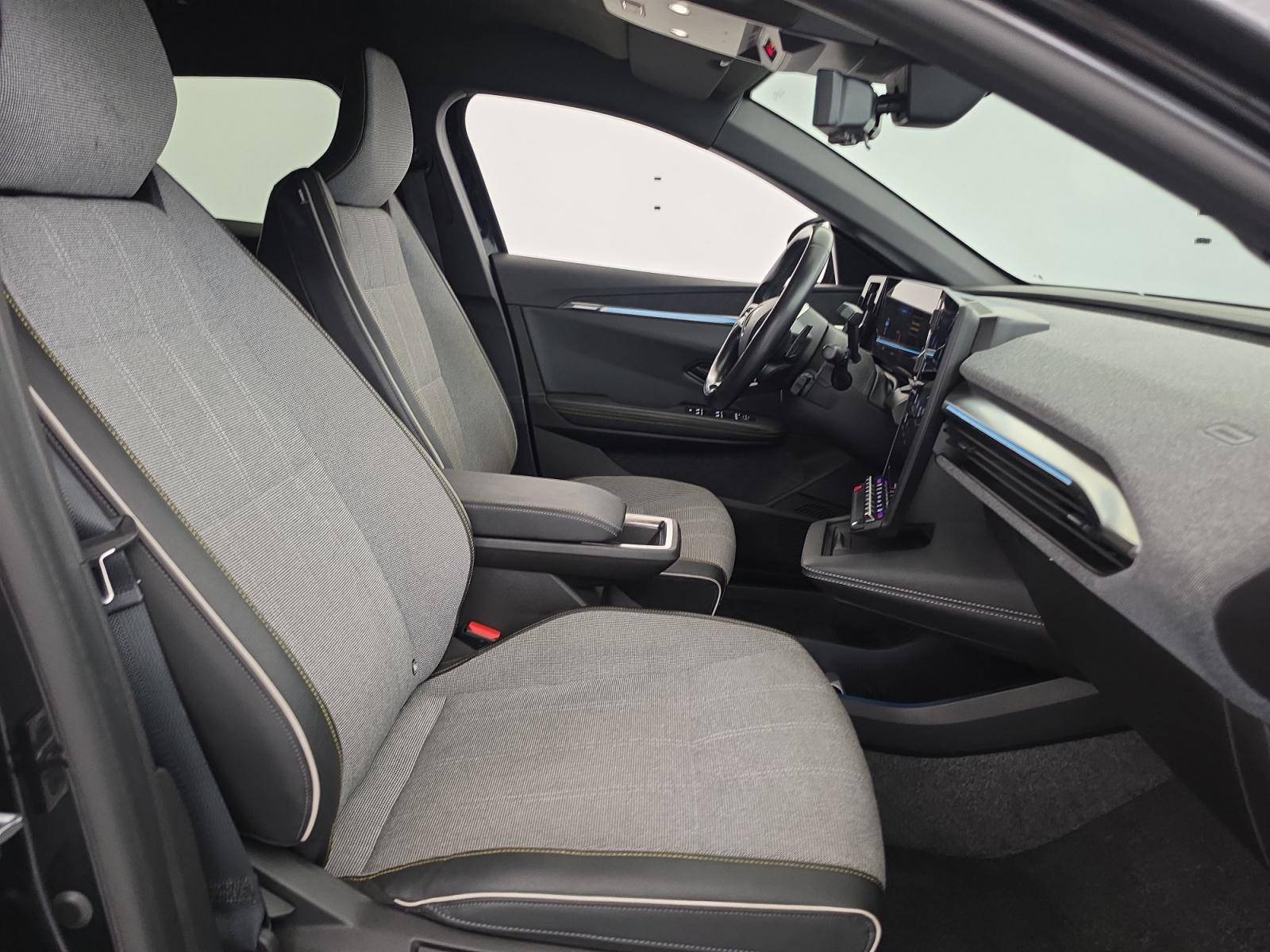 Vente en ligne Renault Megane E-Tech  EV60 220 ch super charge au prix de 24 590 €