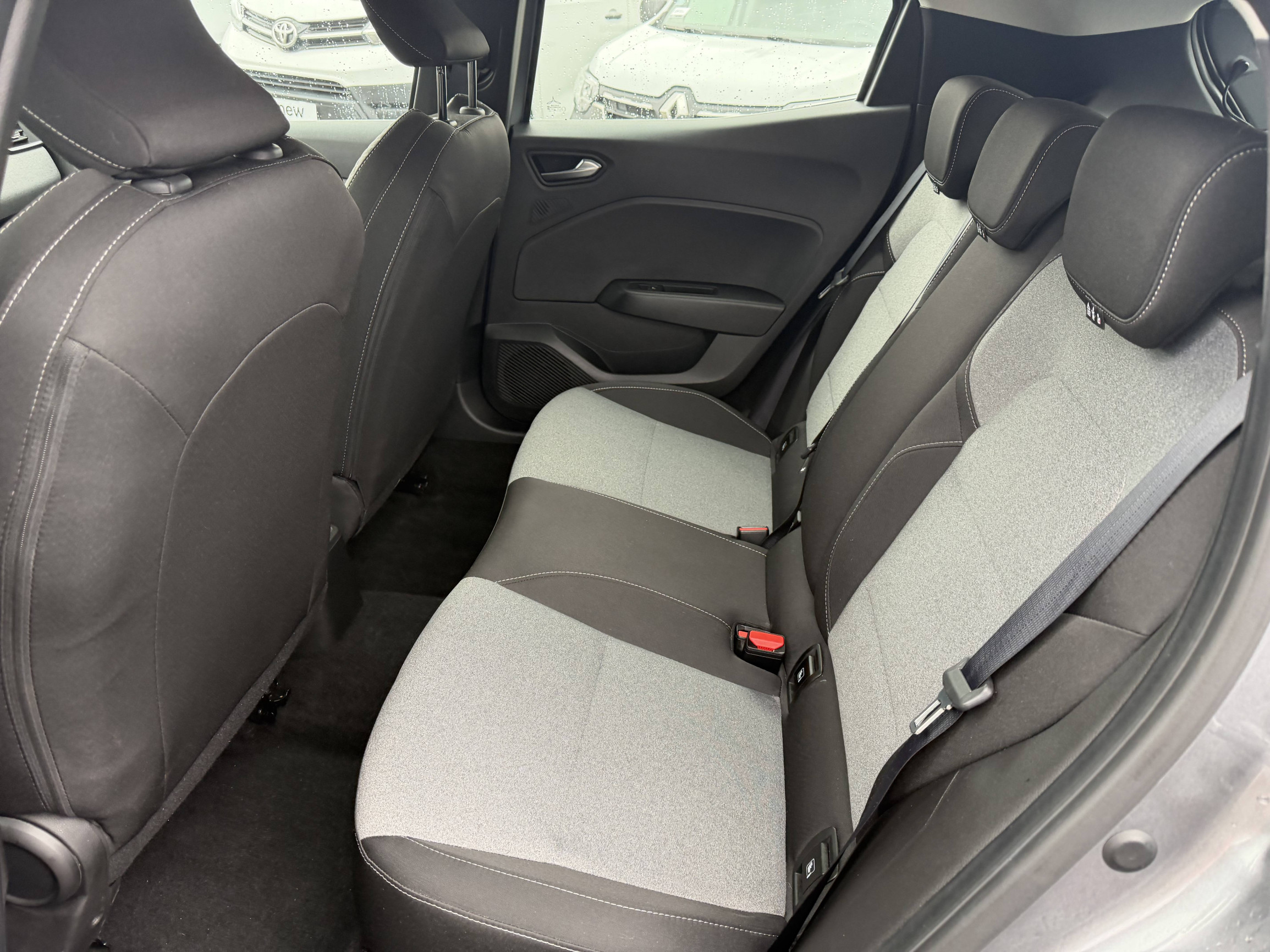 Vente en ligne Renault Clio 5 Clio TCe 90 ch GSR2 au prix de 15 790 €