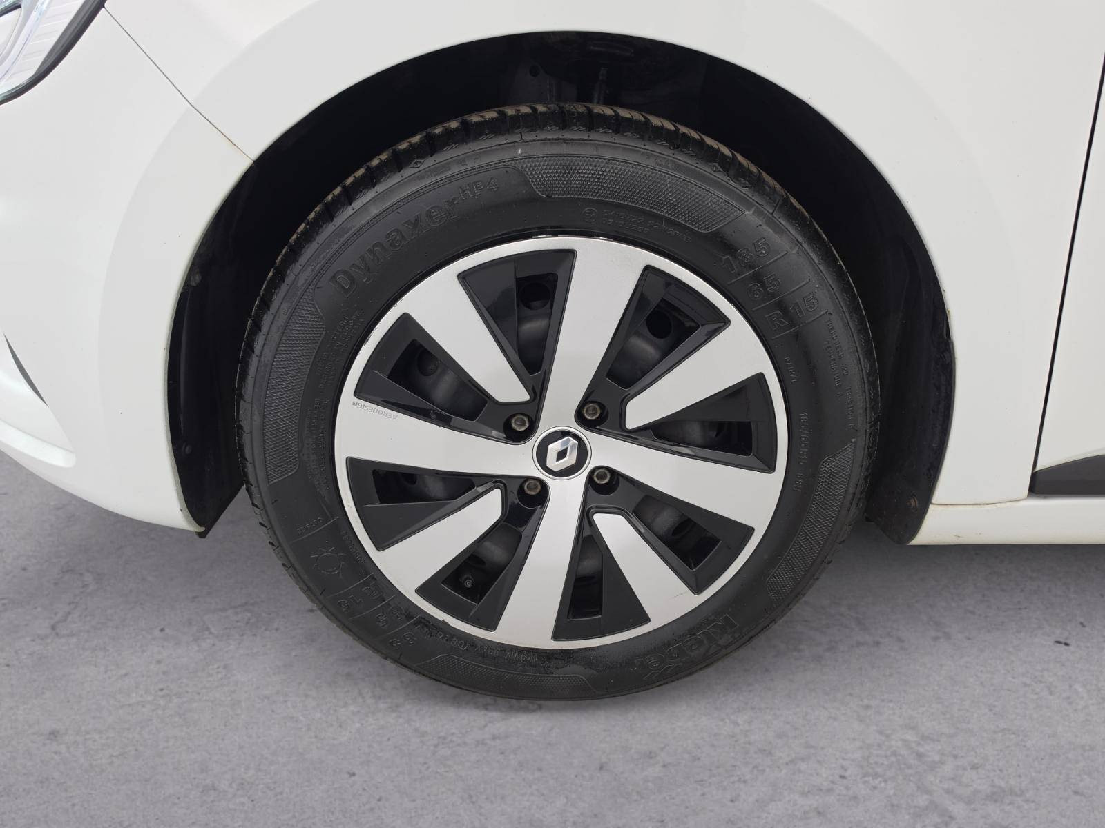 Vente en ligne Renault Clio 5 Clio TCe 90 au prix de 12 390 €