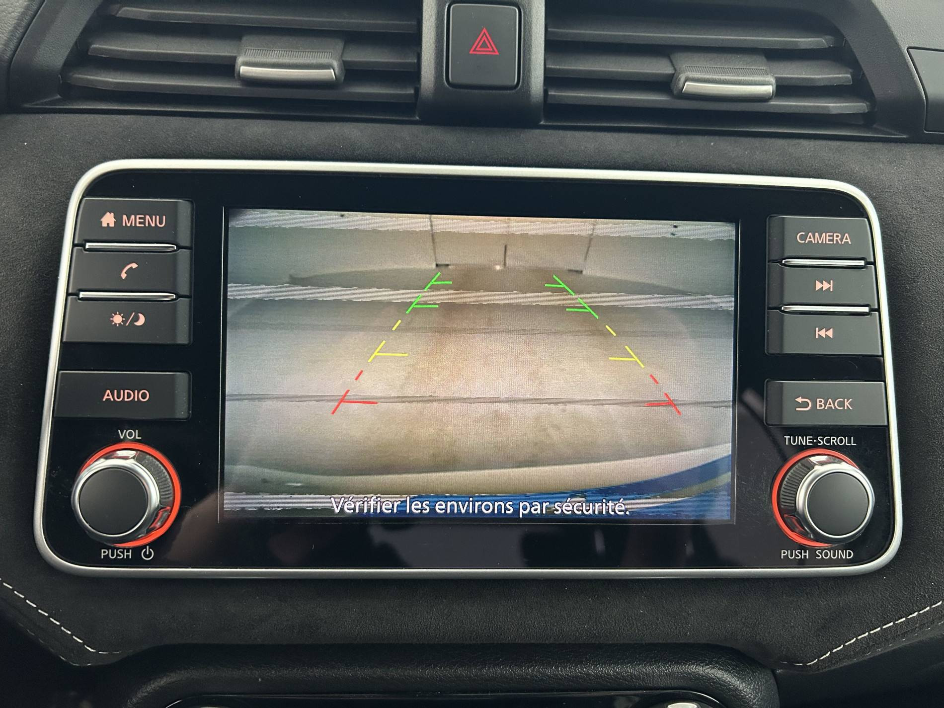 Vente en ligne Nissan Micra Micra IG-T 92 Xtronic au prix de 14 890 €