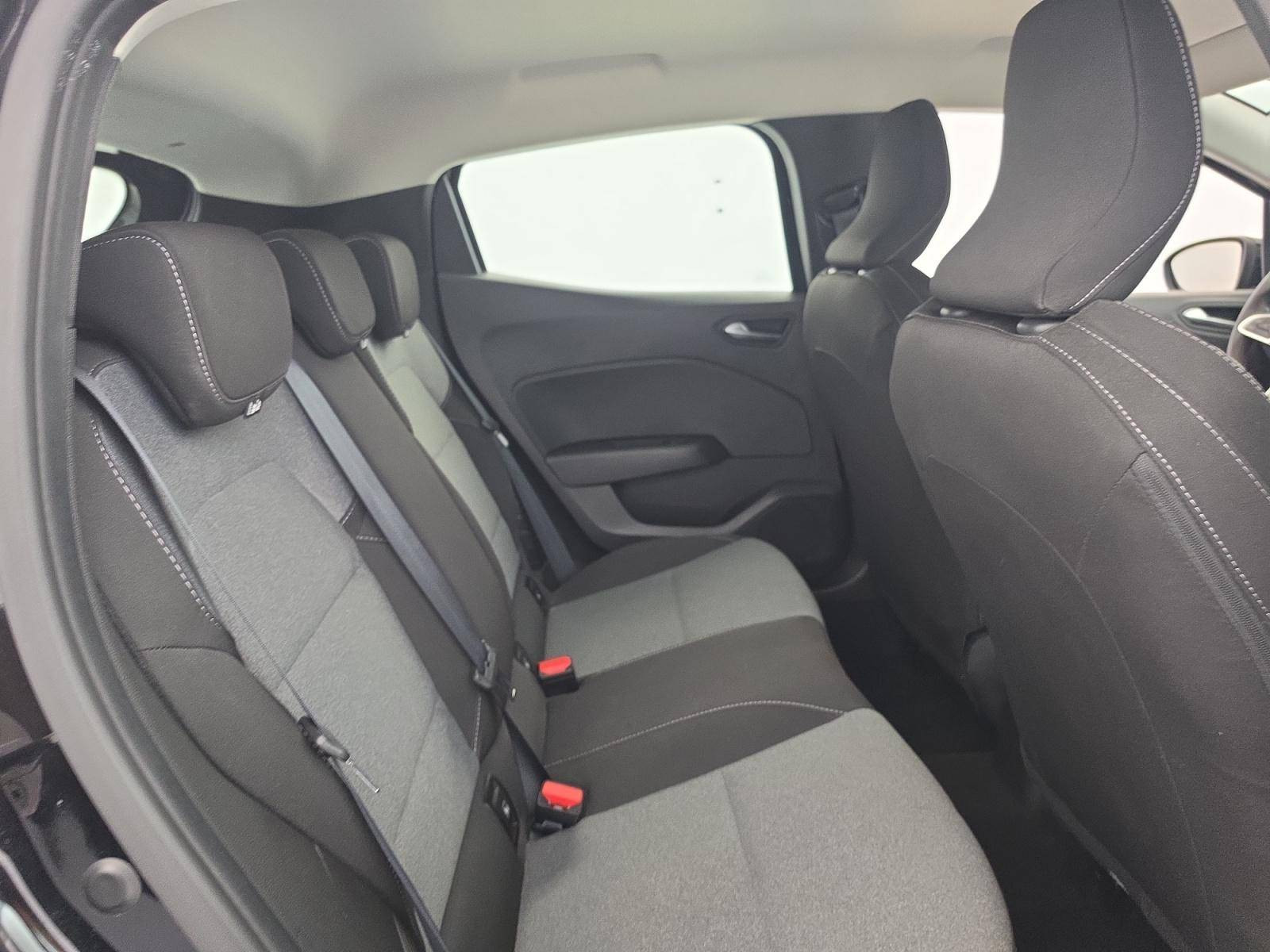 Vente en ligne Renault Clio 5 Clio E-Tech full hybrid 145 au prix de 16 490 €