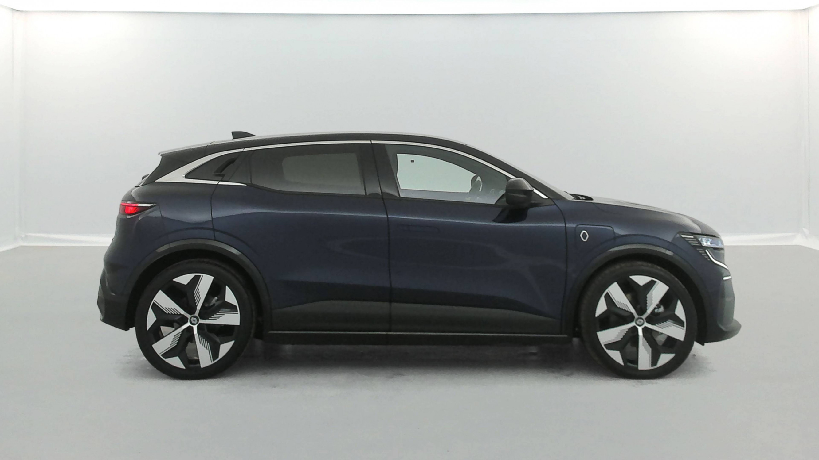 Vente en ligne Renault Megane E-Tech  220 ch autonomie confort GSR2 au prix de 31 990 €