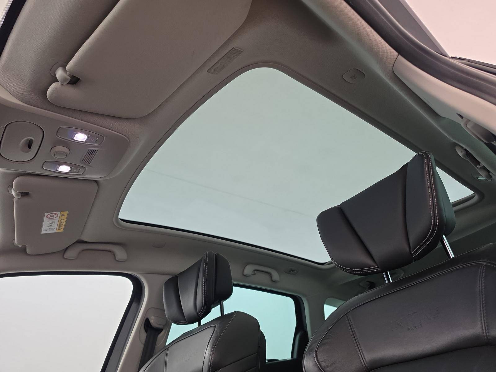 Vente en ligne Renault Grand Scenic 4 Grand Scenic Blue dCi 150 EDC au prix de 18 990 €
