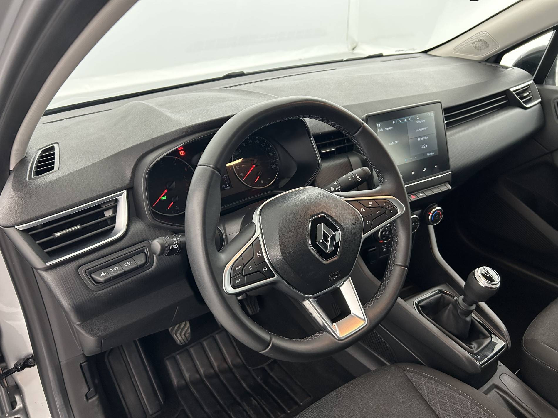 Vente en ligne Renault Clio 5 Clio TCe 90 au prix de 13 990 €