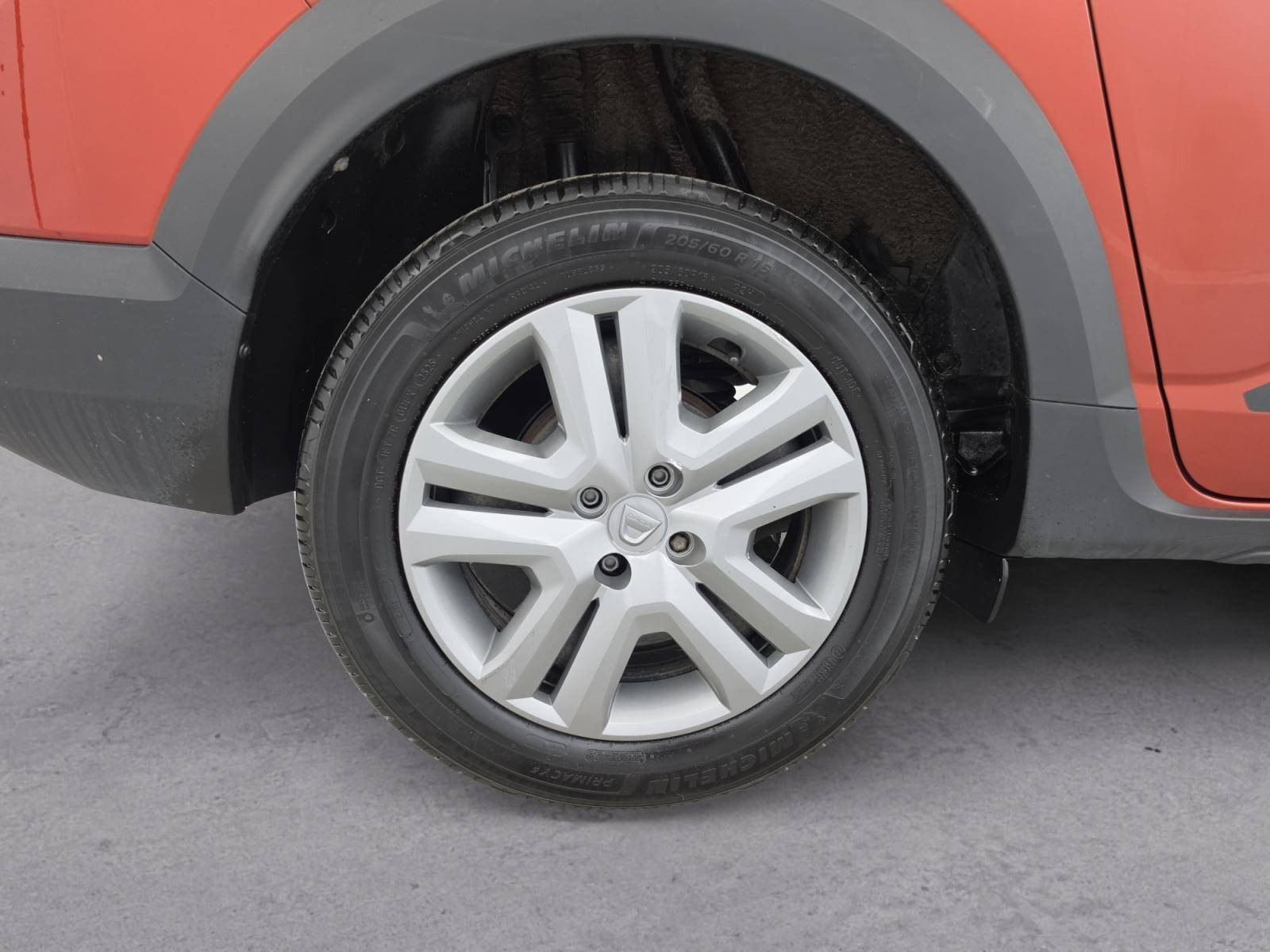 Vente en ligne Dacia Jogger  ECO-G 100 5 places au prix de 16 990 €