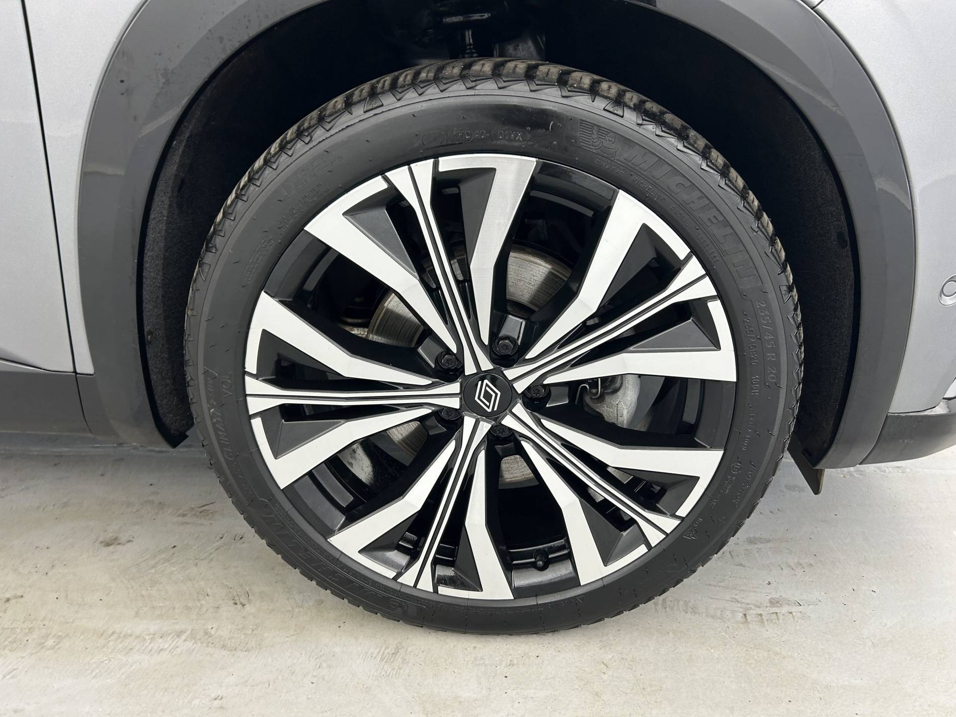 Vente en ligne Renault Austral  E-Tech hybrid 200 au prix de 27 980 €