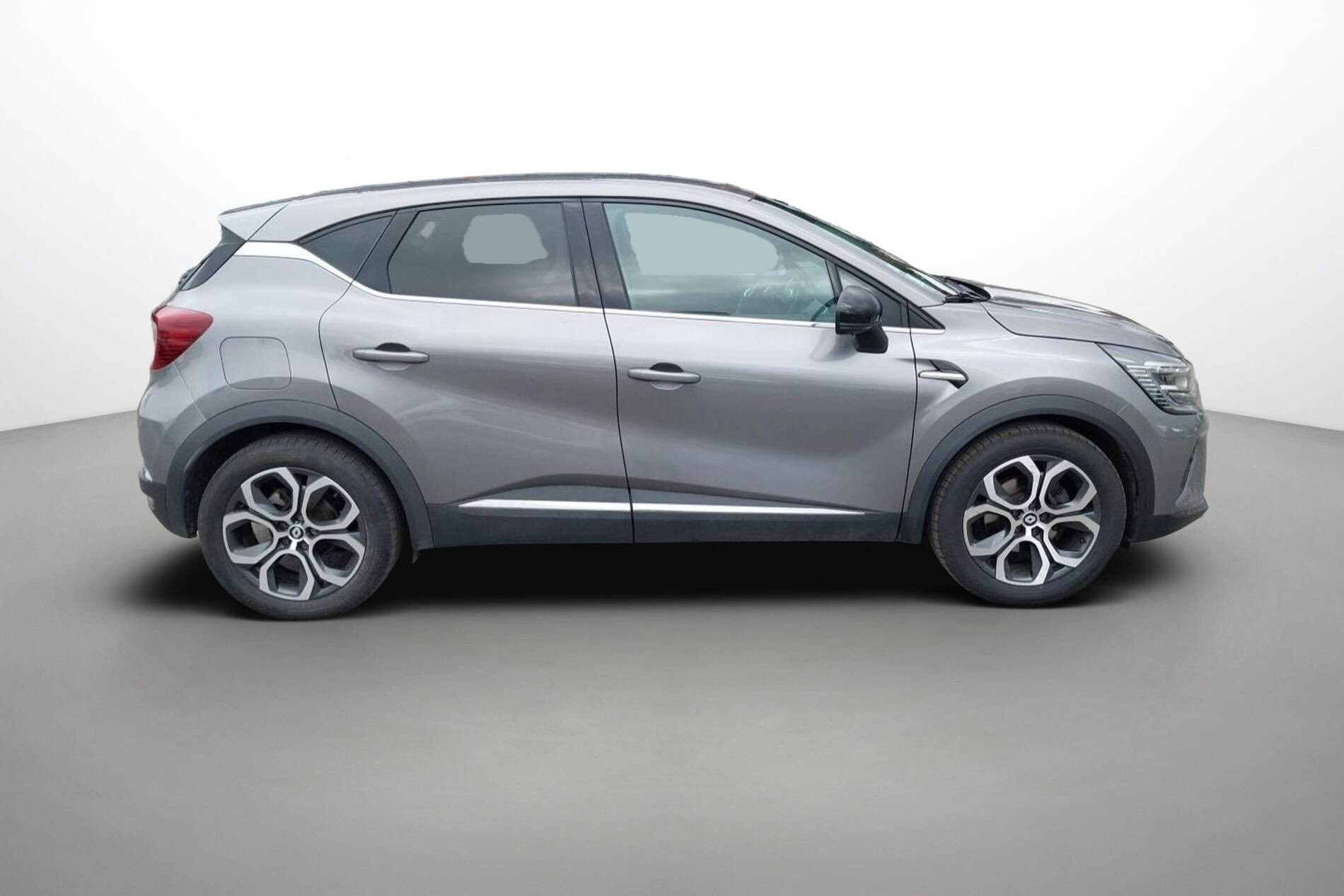 Vente en ligne Renault Captur  E-Tech 145 - 21 au prix de 19 490 €