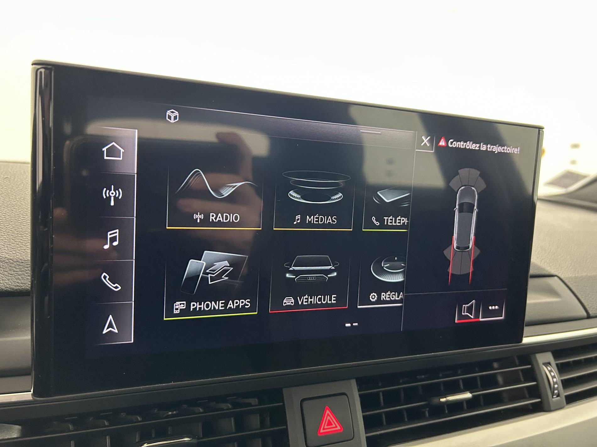 Vente en ligne Audi A4 Avant  35 TDI 163 S tronic 7 au prix de 28 790 €