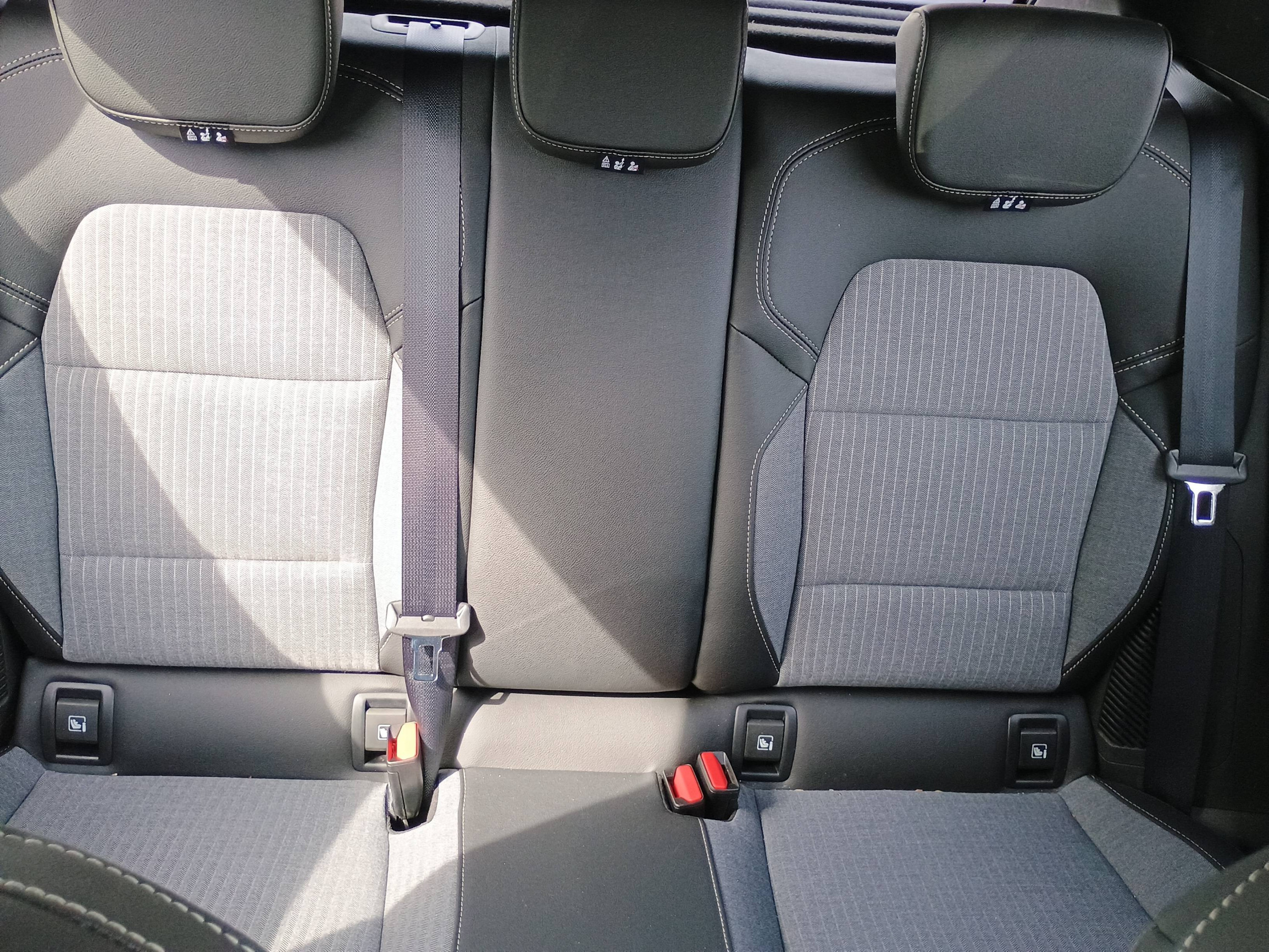 Vente en ligne Renault Clio 5 Clio E-Tech full hybrid 145 ch GSR2 au prix de 23 590 €