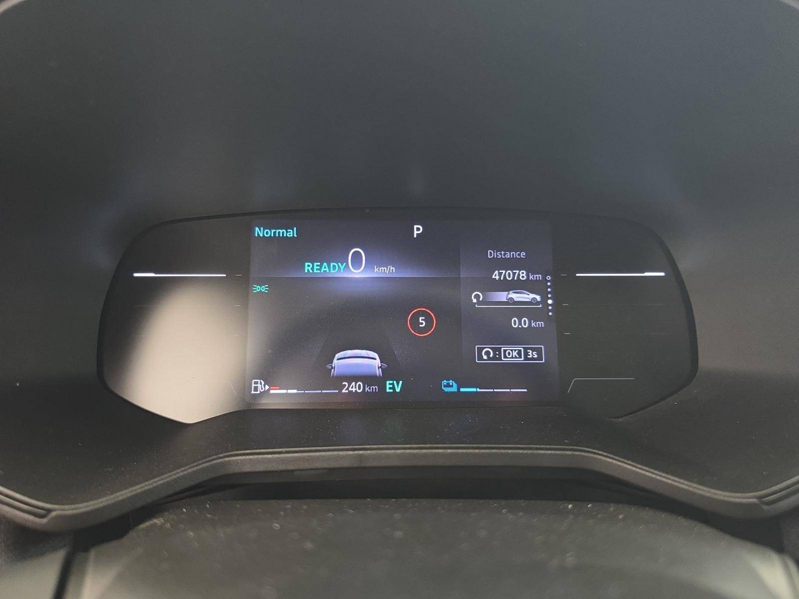 Vente en ligne Renault Clio 5 Clio E-Tech full hybrid 145 au prix de 16 490 €